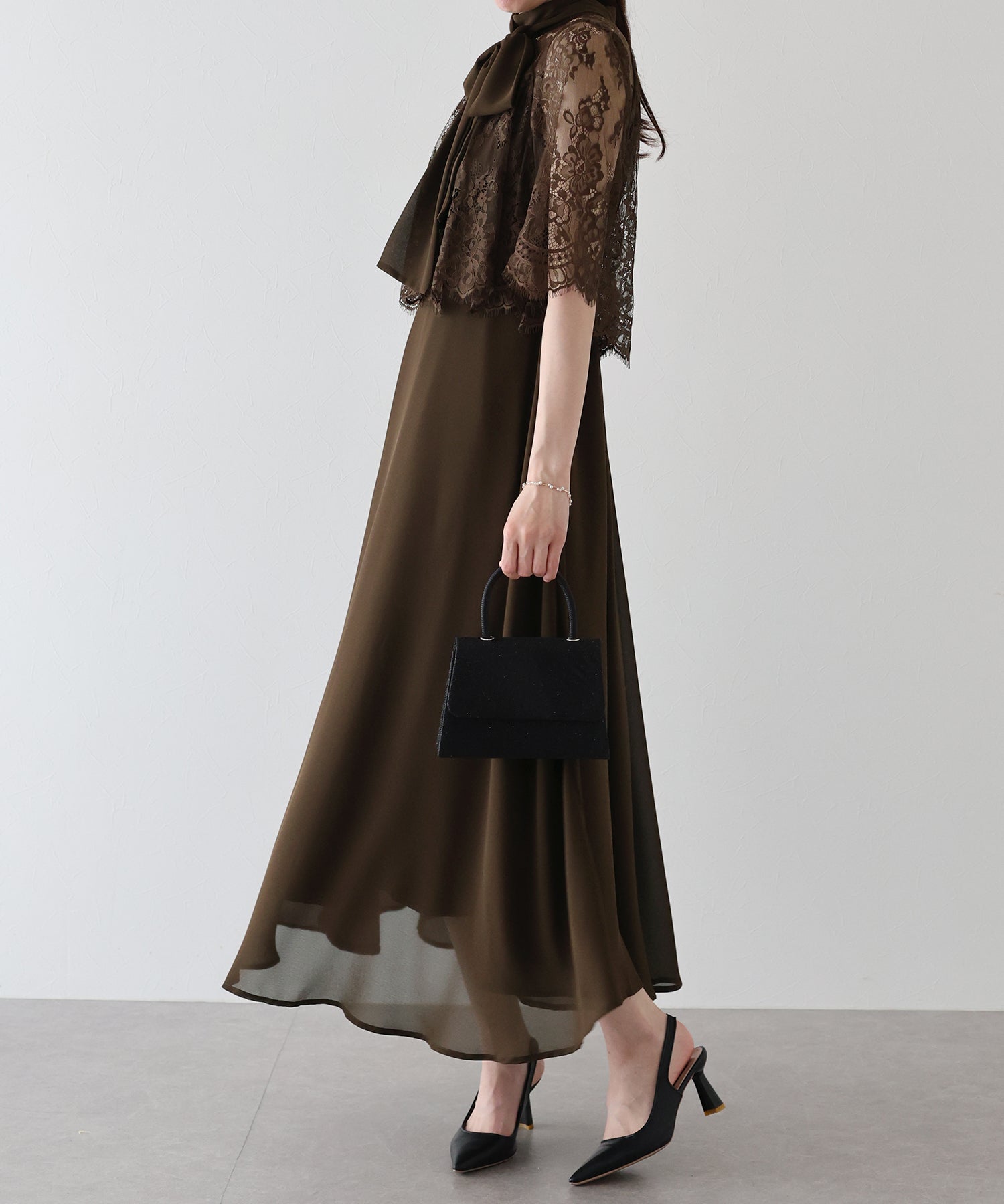 ブルーイースト BLUEEAST ケープドッキングドレス （ブルーグレー） ブルーグレー