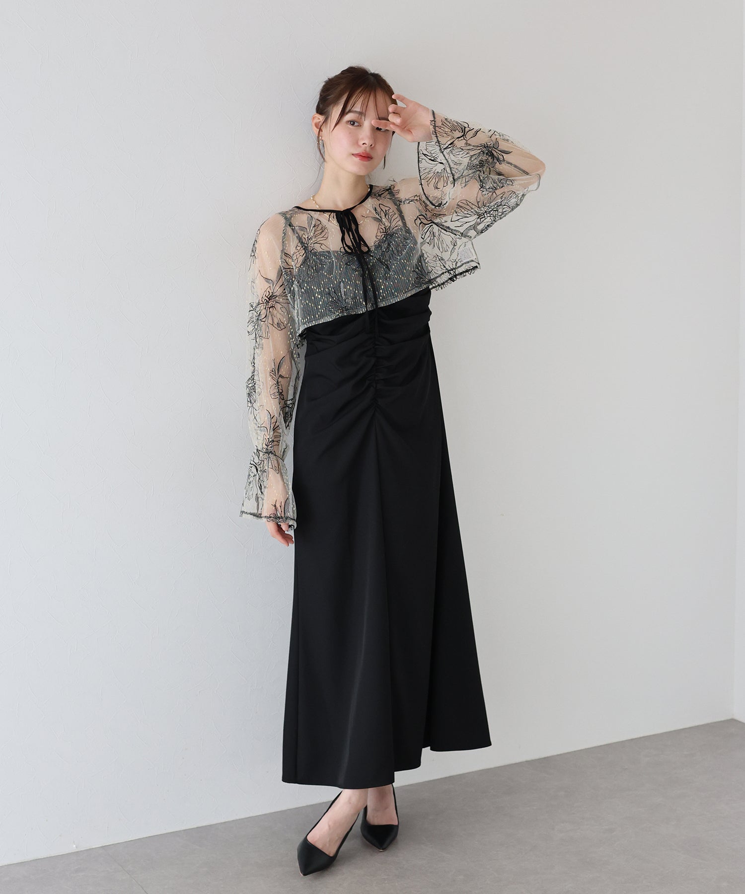 ブルーイースト BLUEEAST ラメフラワーボレロ＆キャミソールワンピース