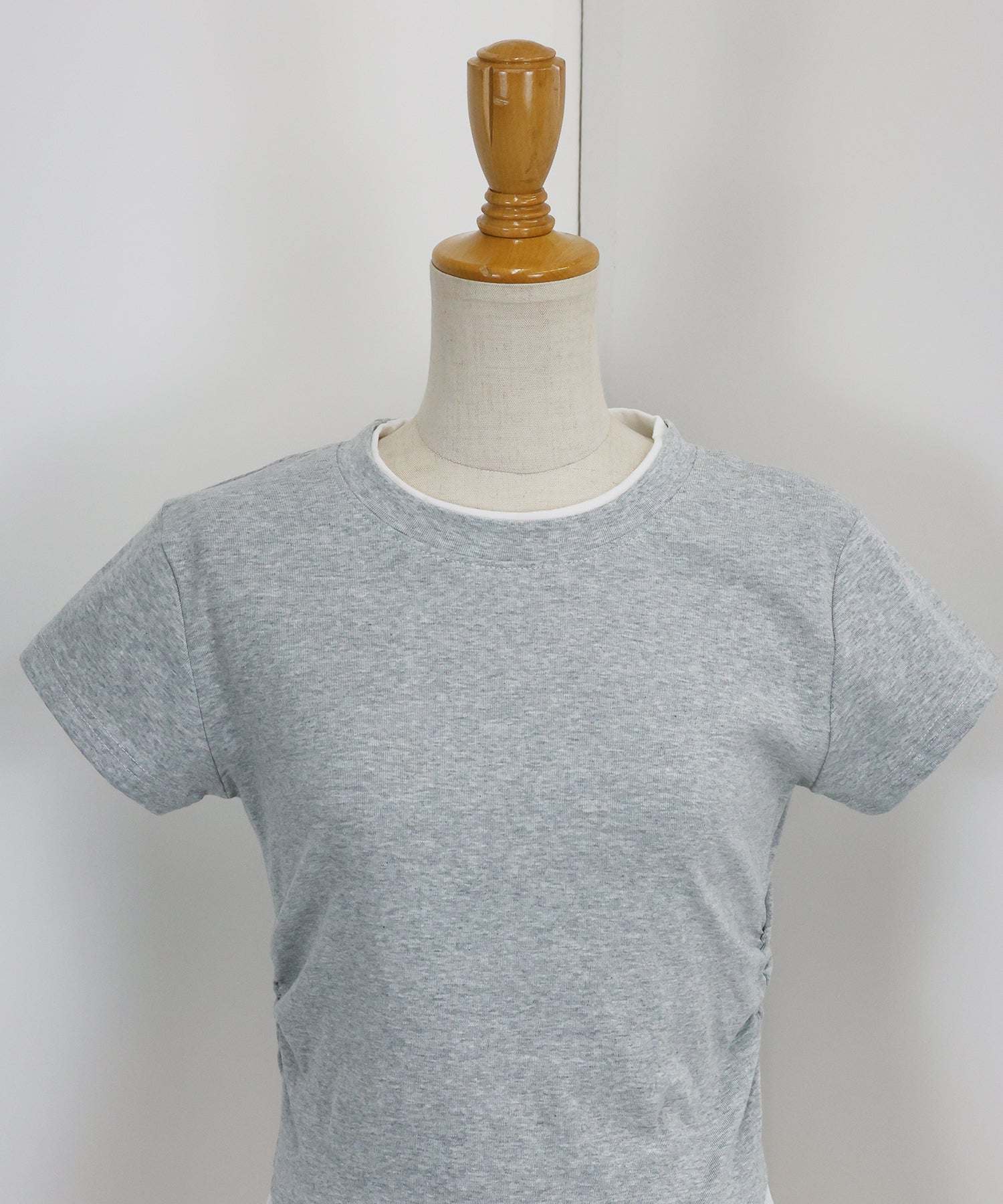 ブルーイースト BLUEEAST サイドシャーリングレイヤードTシャツ （グレー） グレー