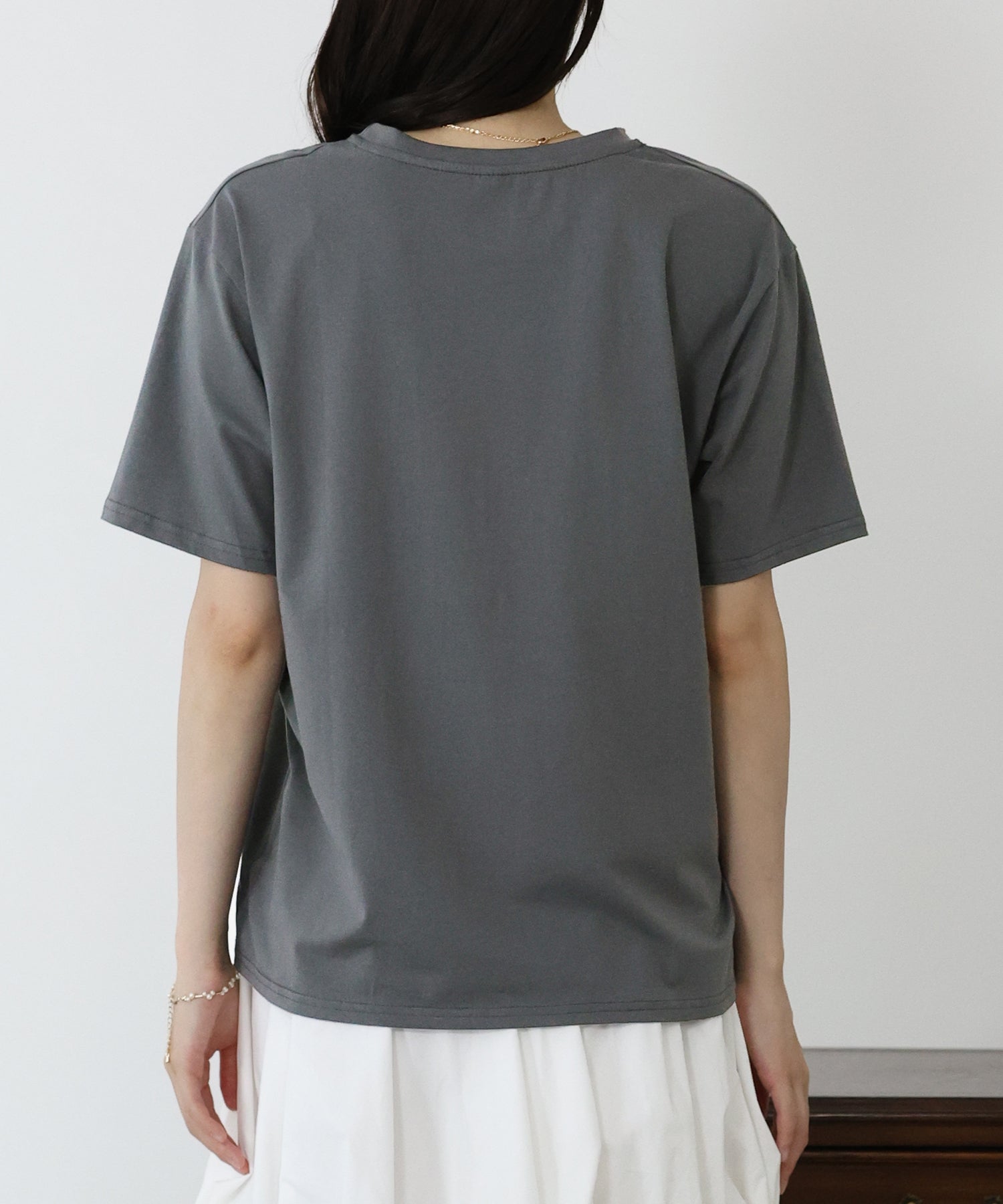 ブルーイースト BLUEEAST フラワーPhotoTシャツ （チャコールグレー） チャコールグレー