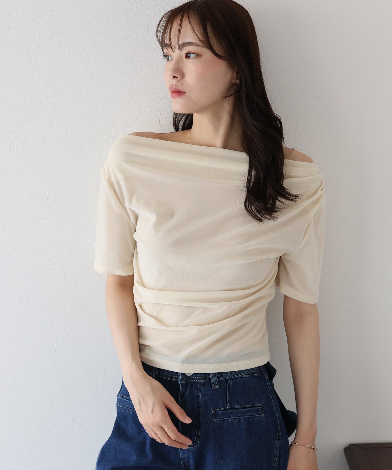 ブルーイースト BLUEEAST シアーベロアドレープTシャツ （ブラック） ブラック