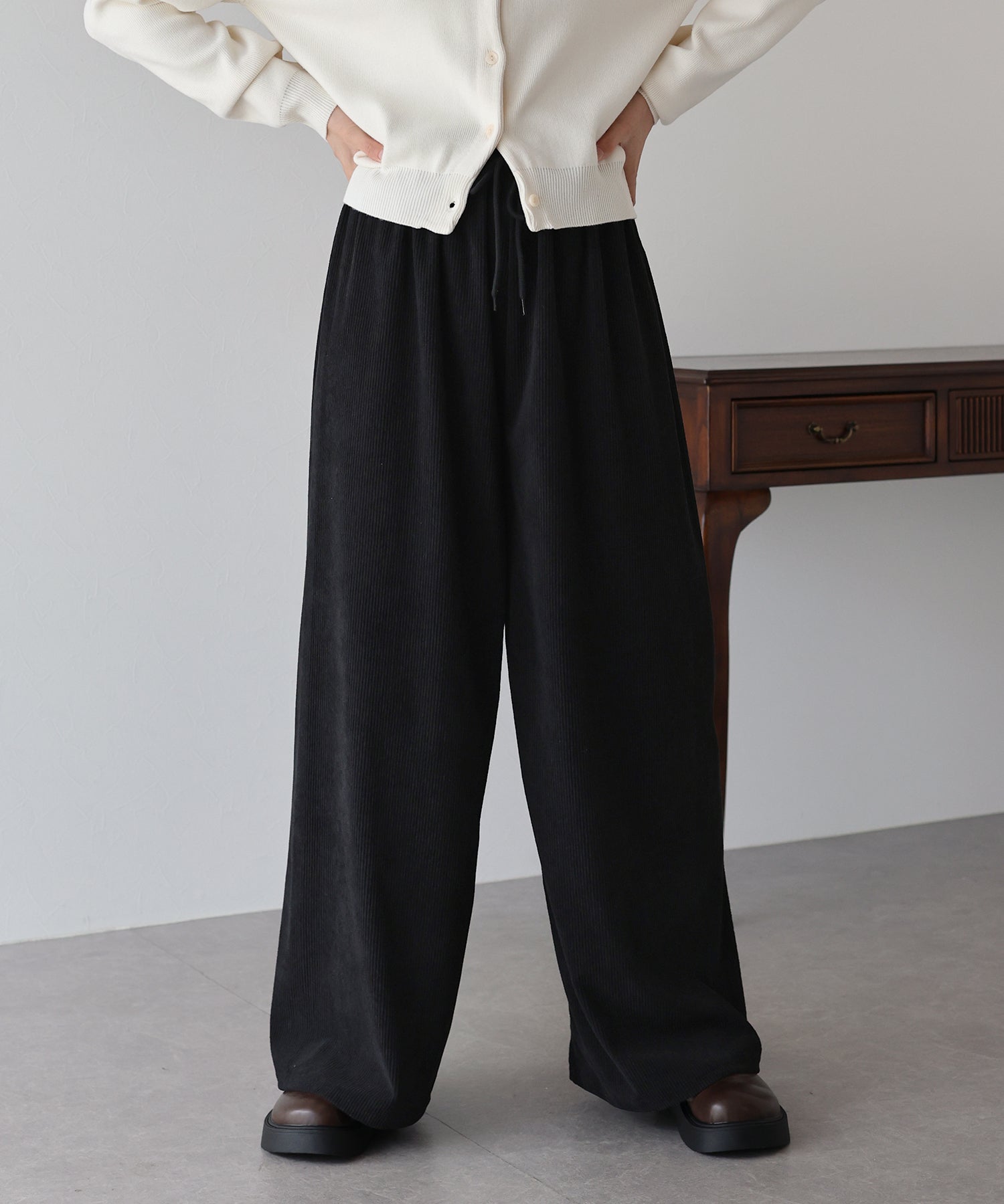 ブルーイースト BLUEEAST コーデュロイイージーパンツ （ブラック） ブラック