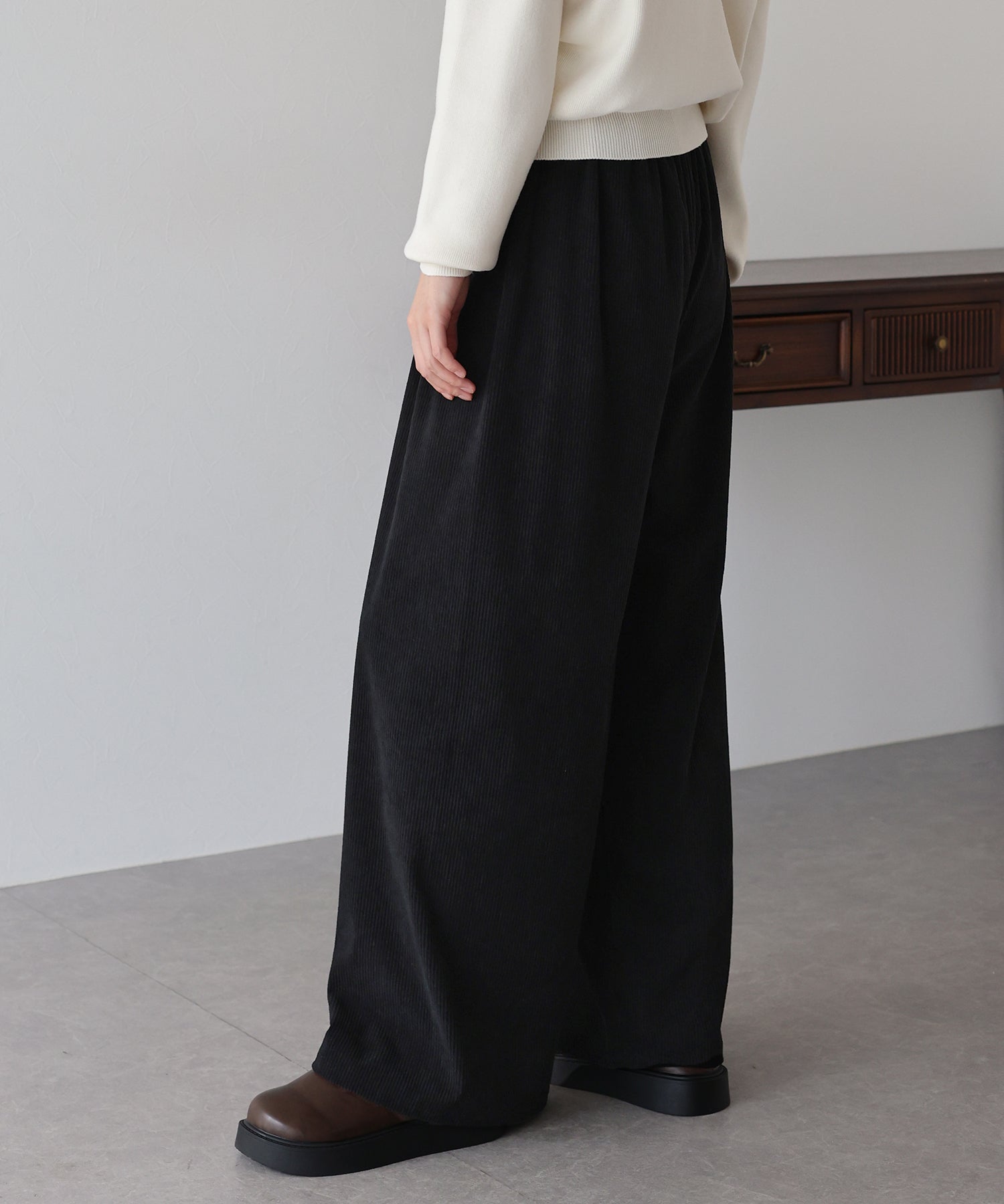 ブルーイースト BLUEEAST コーデュロイイージーパンツ （ブラック） ブラック