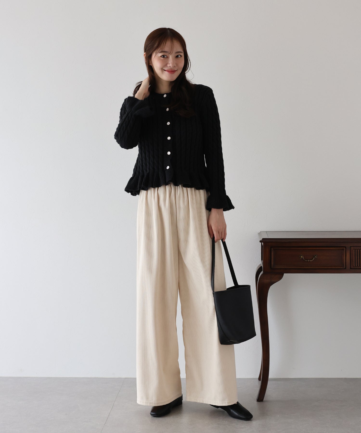 ブルーイースト BLUEEAST コーデュロイイージーパンツ （ブラック） ブラック