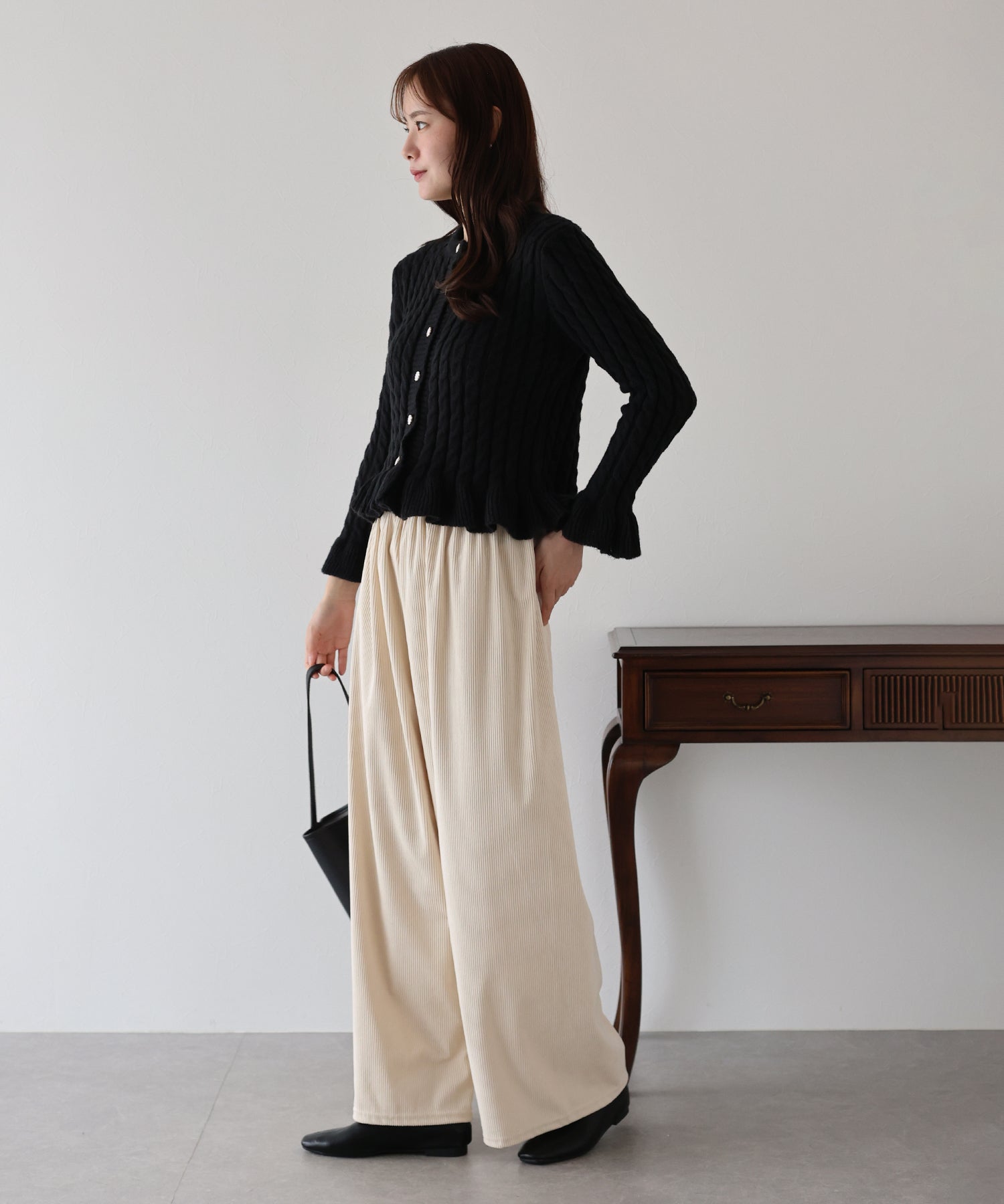 ブルーイースト BLUEEAST コーデュロイイージーパンツ （ブラック） ブラック