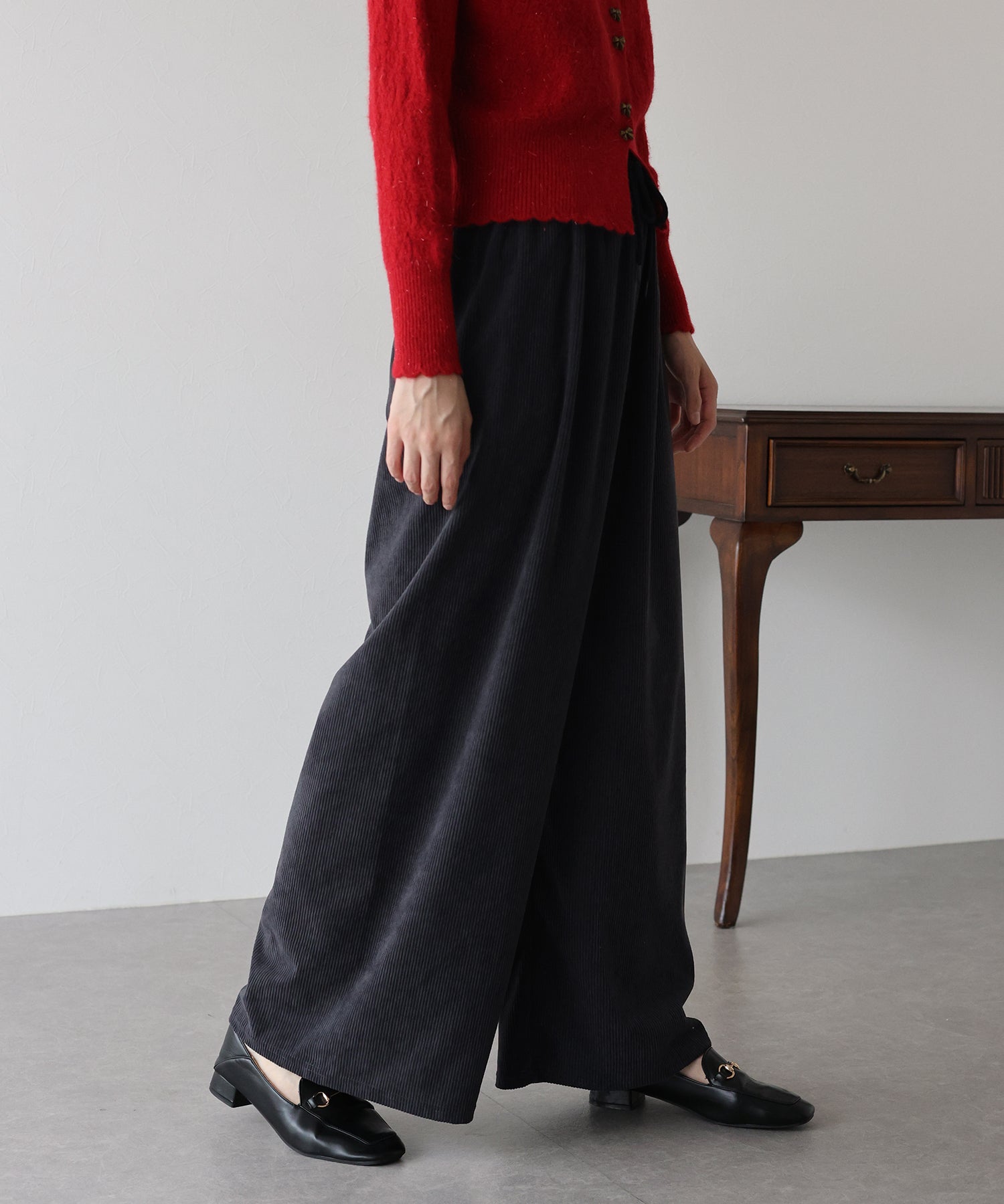 ブルーイースト BLUEEAST コーデュロイイージーパンツ （ブラック） ブラック