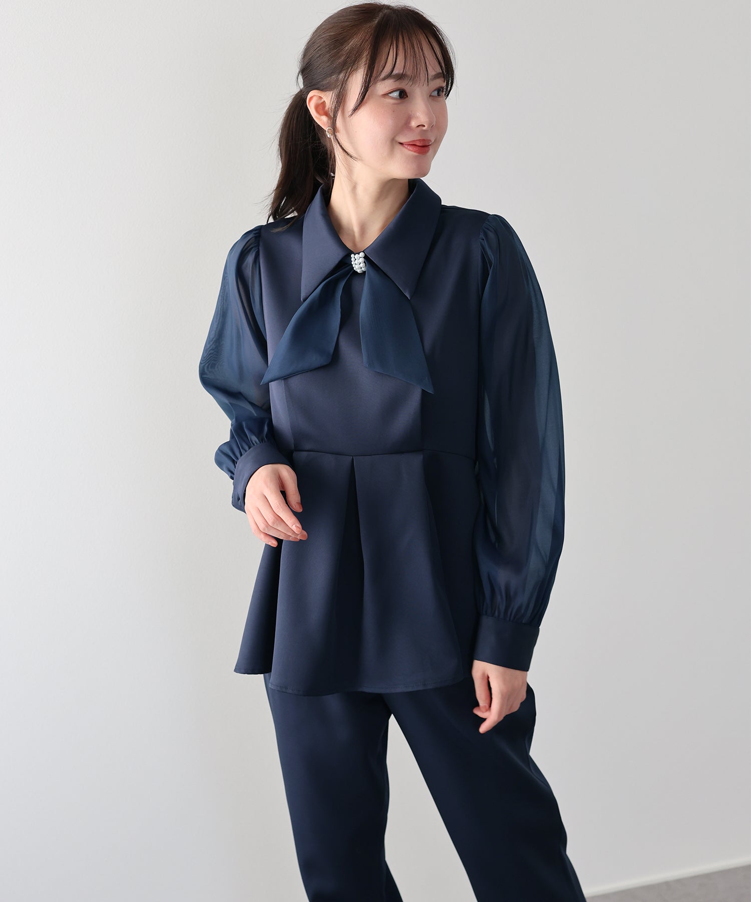 ブルーイースト BLUEEAST パールモチーフペプラムブラウス＆パンツセット 卒業式 入学式 結婚式 成人式 二次会 同窓会 セレモニー （ブラック） ブラック