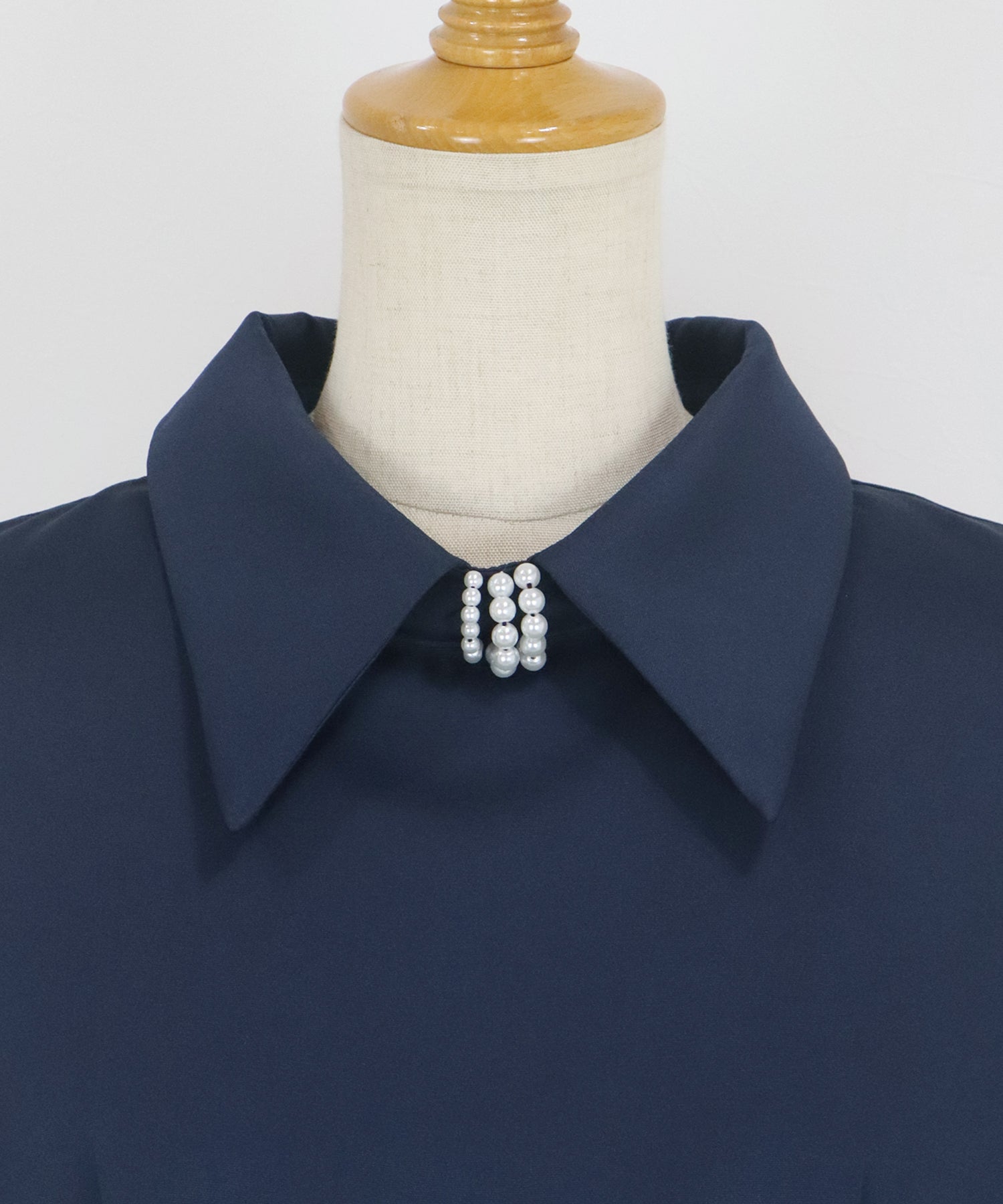 ブルーイースト BLUEEAST パールモチーフペプラムブラウス＆パンツセット 卒業式 入学式 結婚式 成人式 二次会 同窓会 セレモニー （ブラック） ブラック