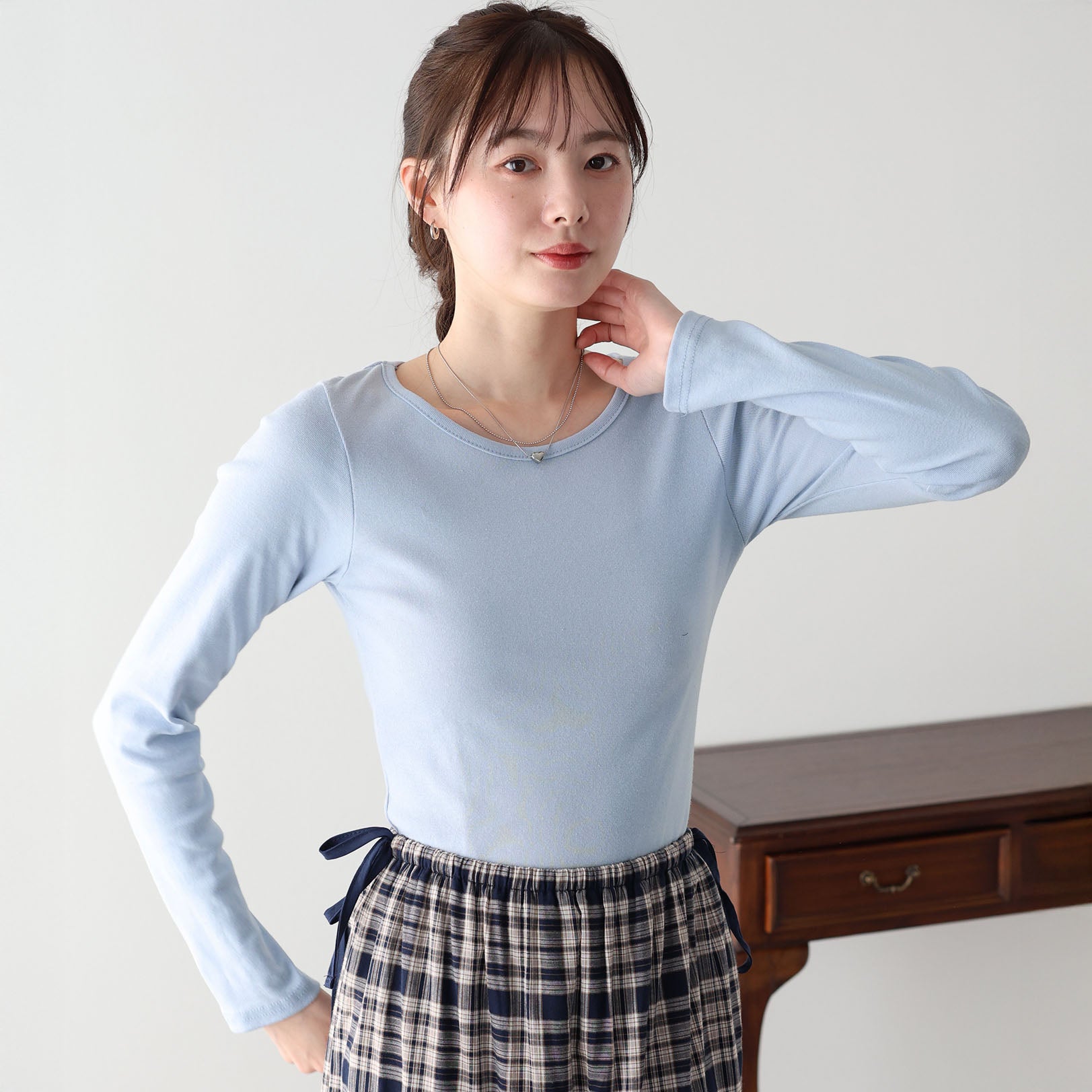 ブルーイースト BLUEEAST クルーネックカラーTシャツ （ブルー） ブルー