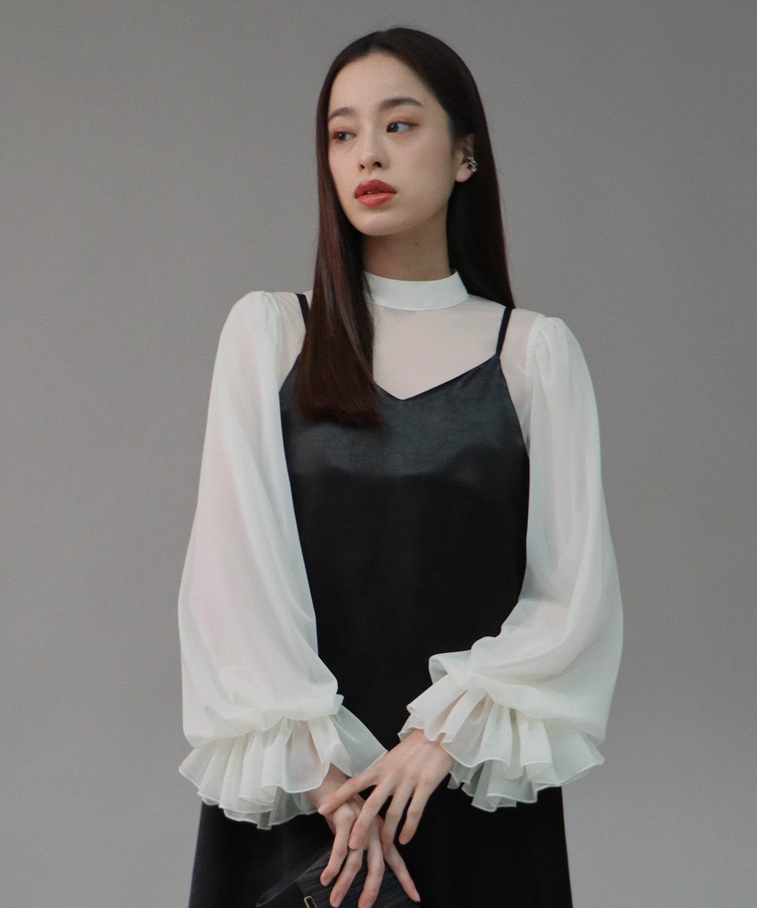 ジェーバイブルー J by blue 《結婚式 パーティー 二次会》【日本製】配色シースルードッキングキャミワンピースドレス （ブラック(05)） ブラック(05)