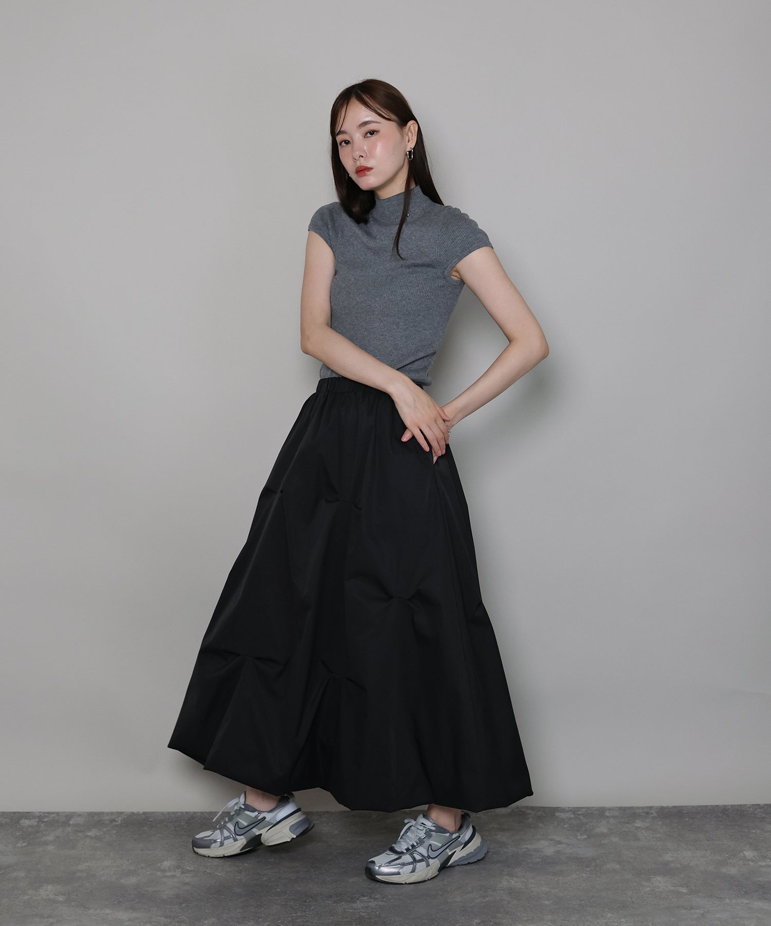 ジェーバイブルー J by blue ランダムタックバルーンスカート （ブラック） ブラック