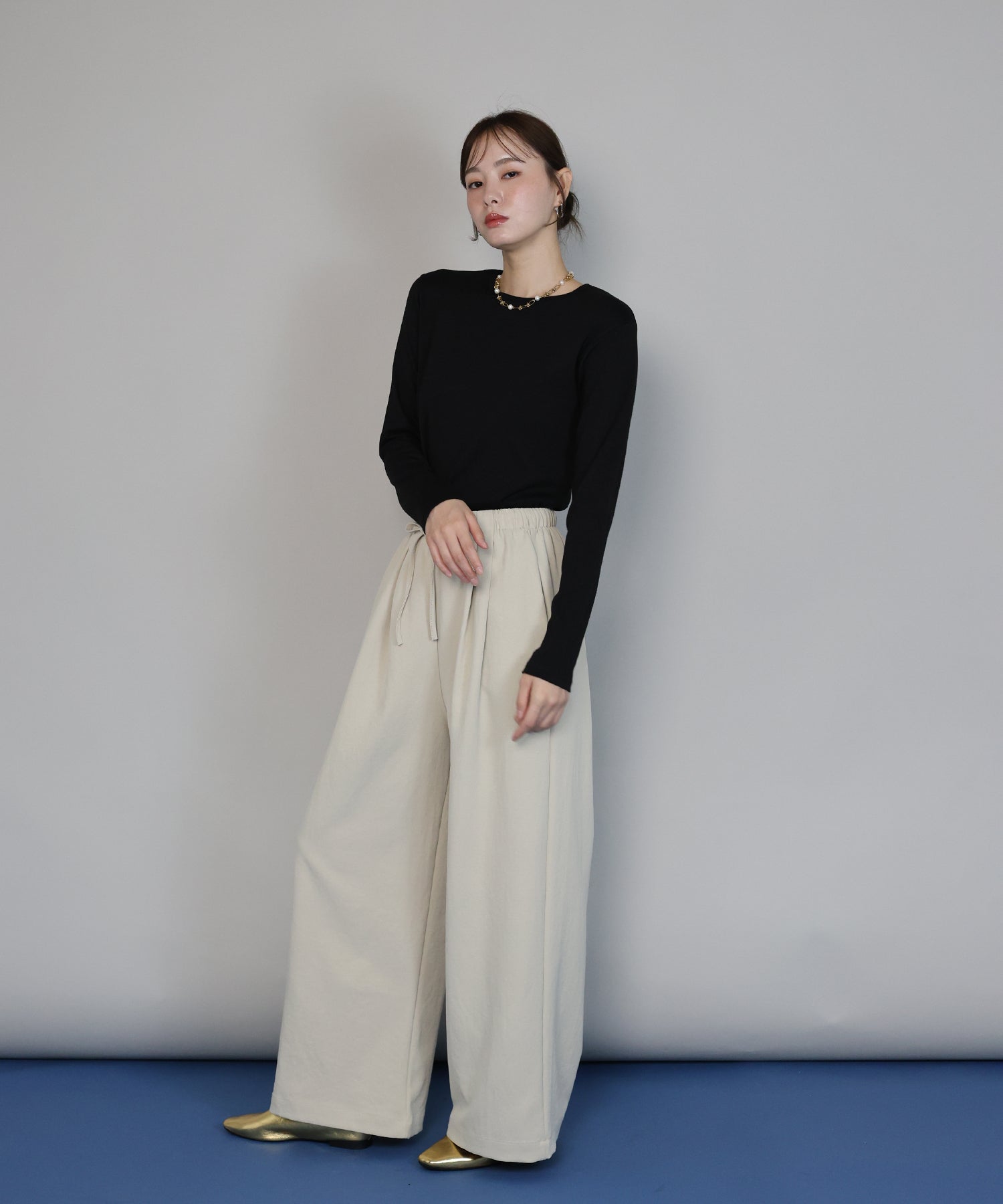 ジェーバイブルー J by blue クルーネックTシャツ （アイボリー） アイボリー