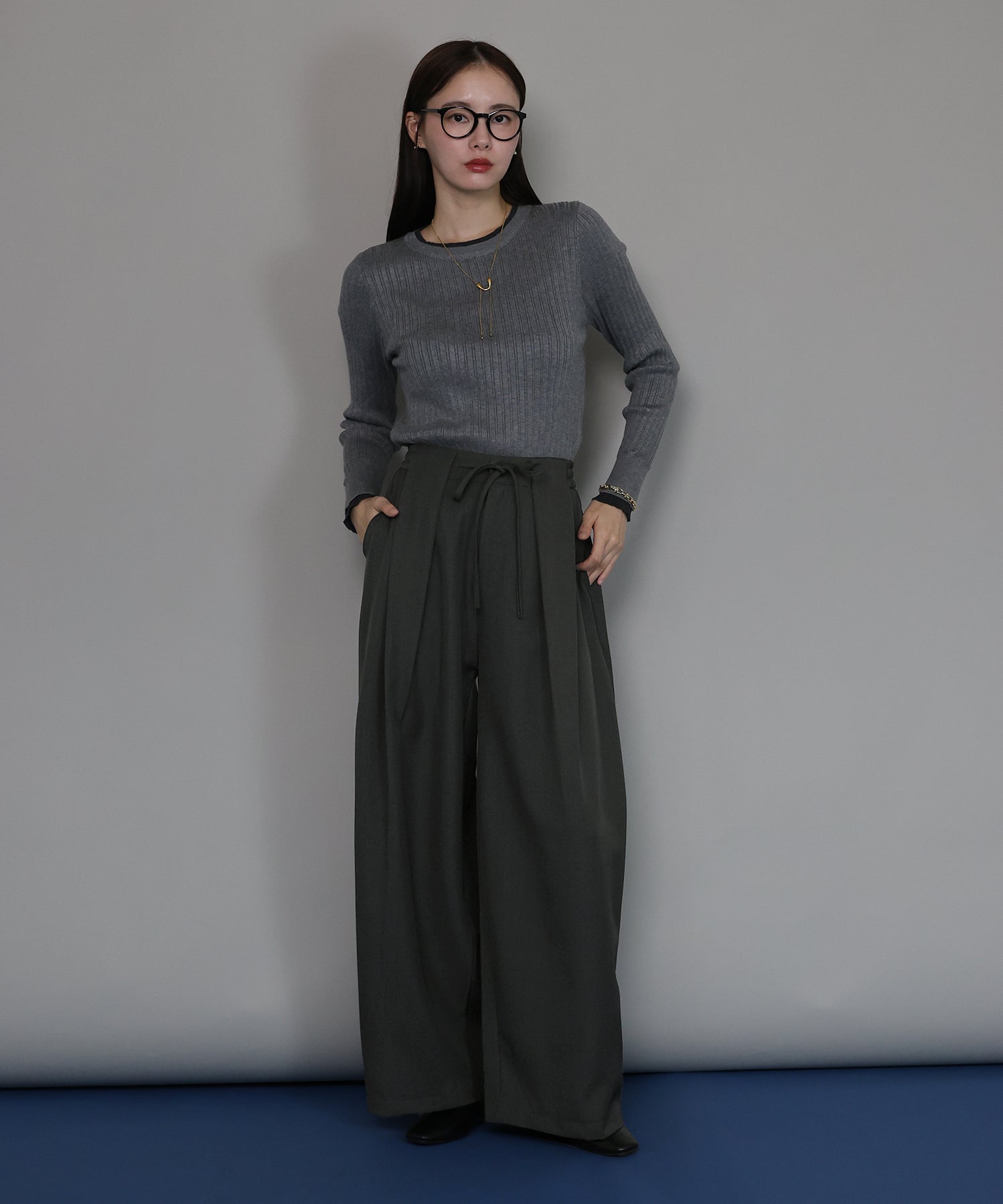 ジェーバイブルー J by blue タックワイドパンツ （ブラック） ブラック