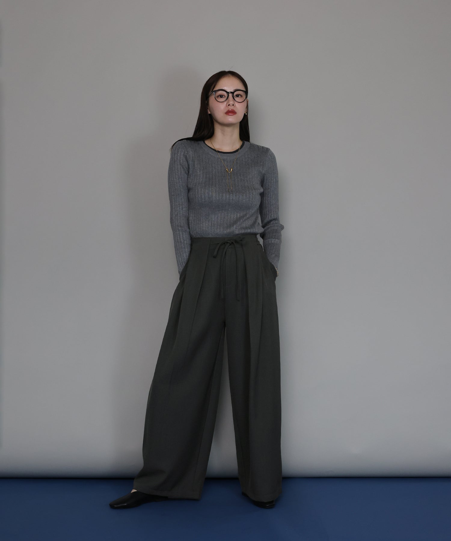 ジェーバイブルー J by blue タックワイドパンツ （ブラック） ブラック