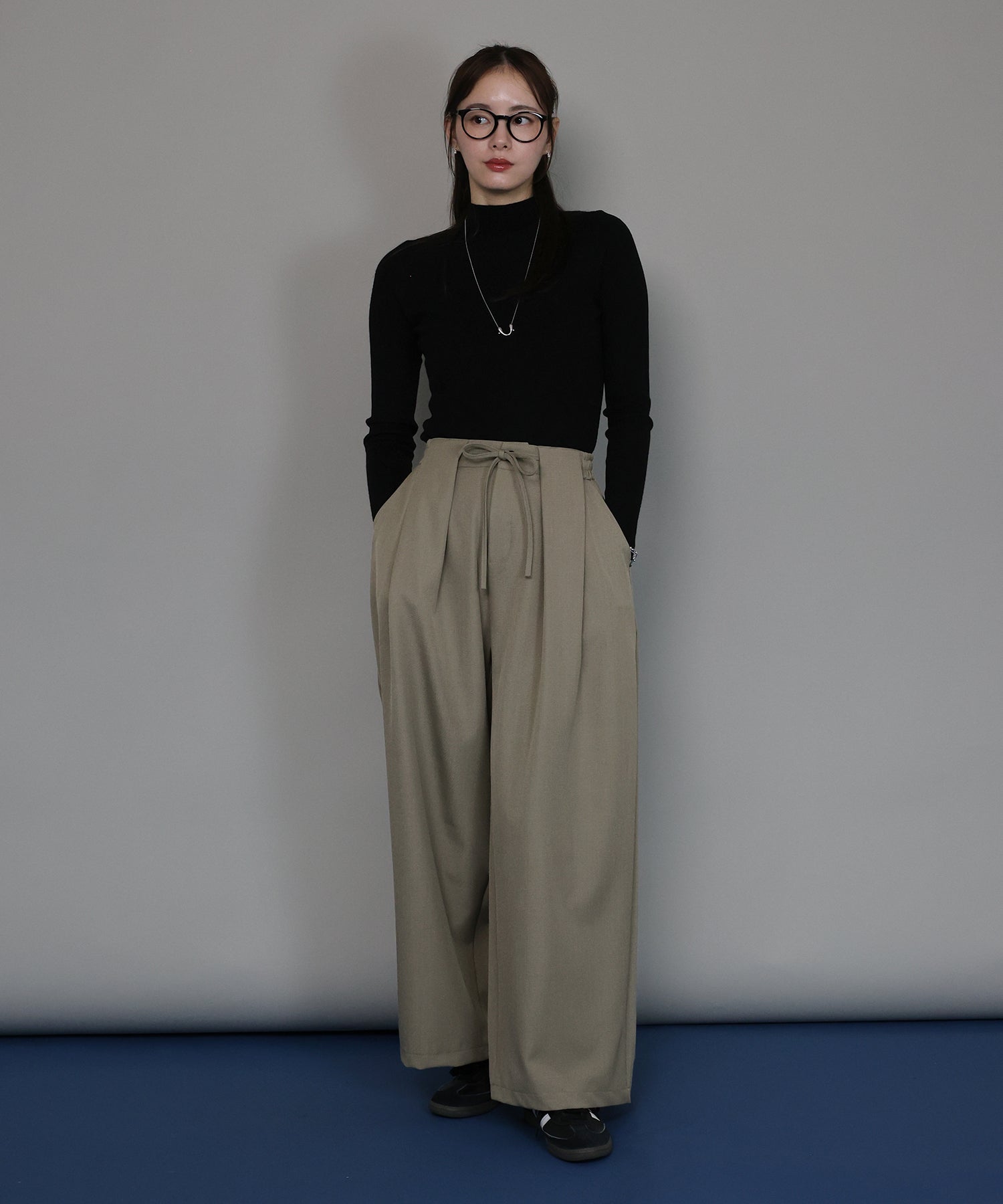 ジェーバイブルー J by blue タックワイドパンツ （ブラック） ブラック