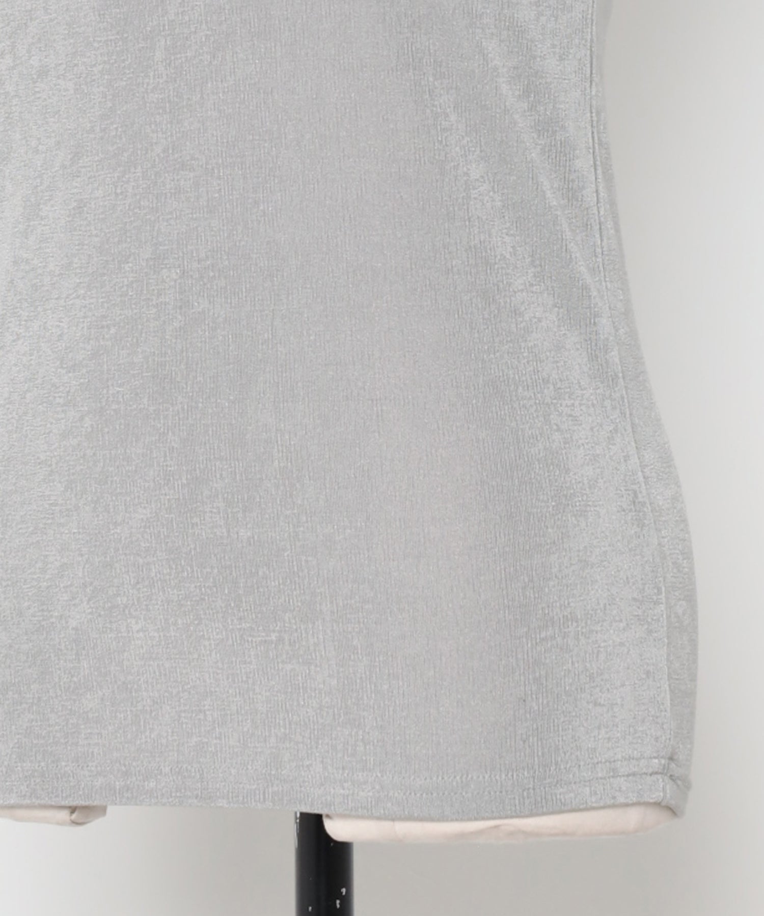 ボンジュールサガン BONJOUR SAGAN UVカット接触冷感バックデザインシャイニーストレッチキャミ （LIGHT-GRAY） LIGHT-GRAY
