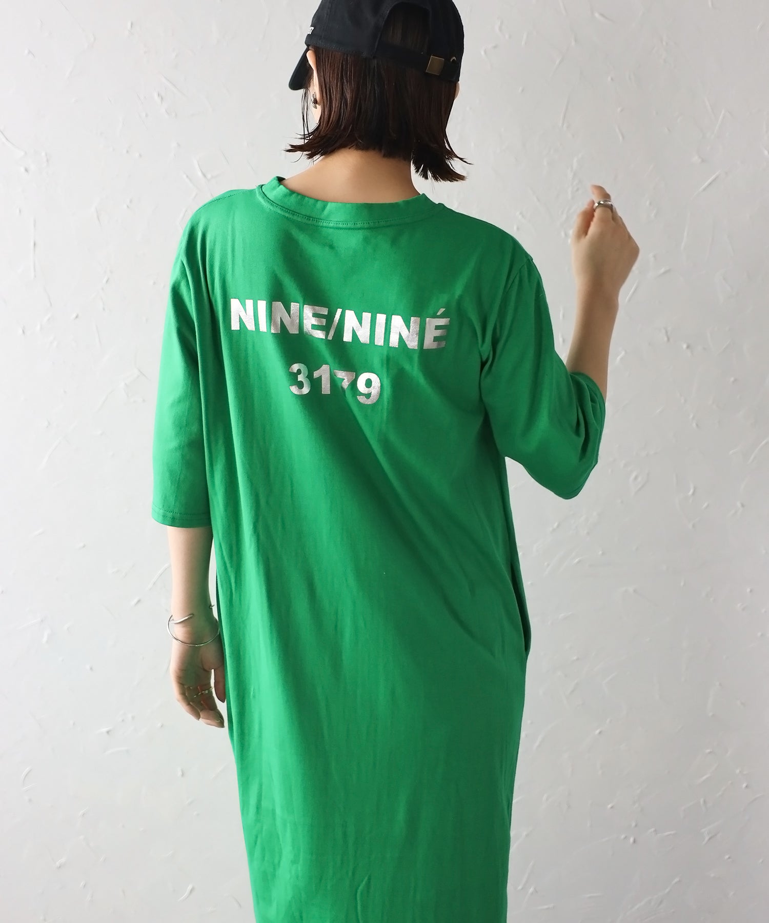 ボンジュールサガン BONJOUR SAGAN バックナンバープリントTシャツワンピース （GREEN） GREEN