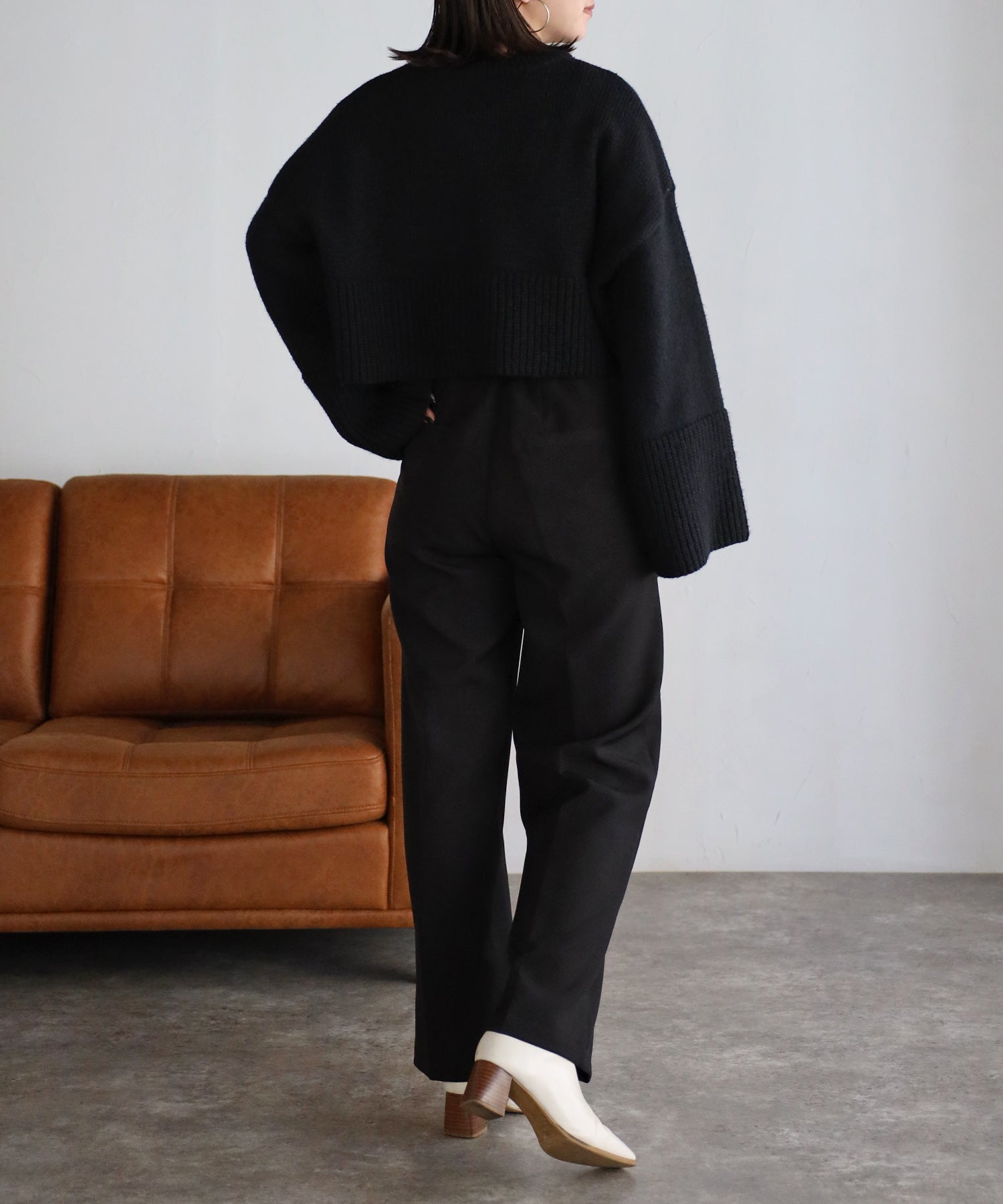 ボンジュールサガン BONJOUR SAGAN フレアスリーブ裾スリットニット （off-white） off-white