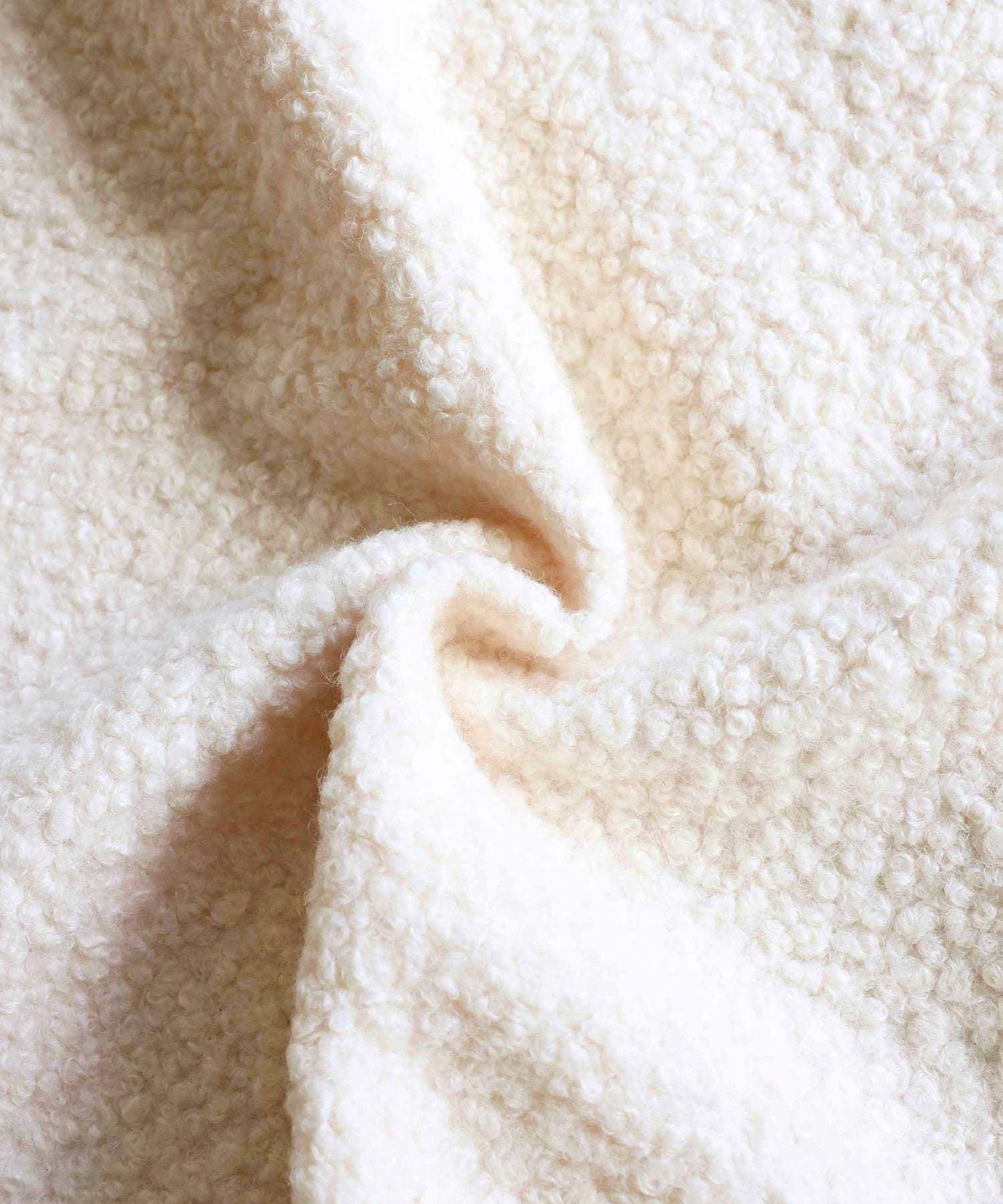 ボンジュールサガン BONJOUR SAGAN ウールライクブークレー金釦ベスト （Ivory） Ivory