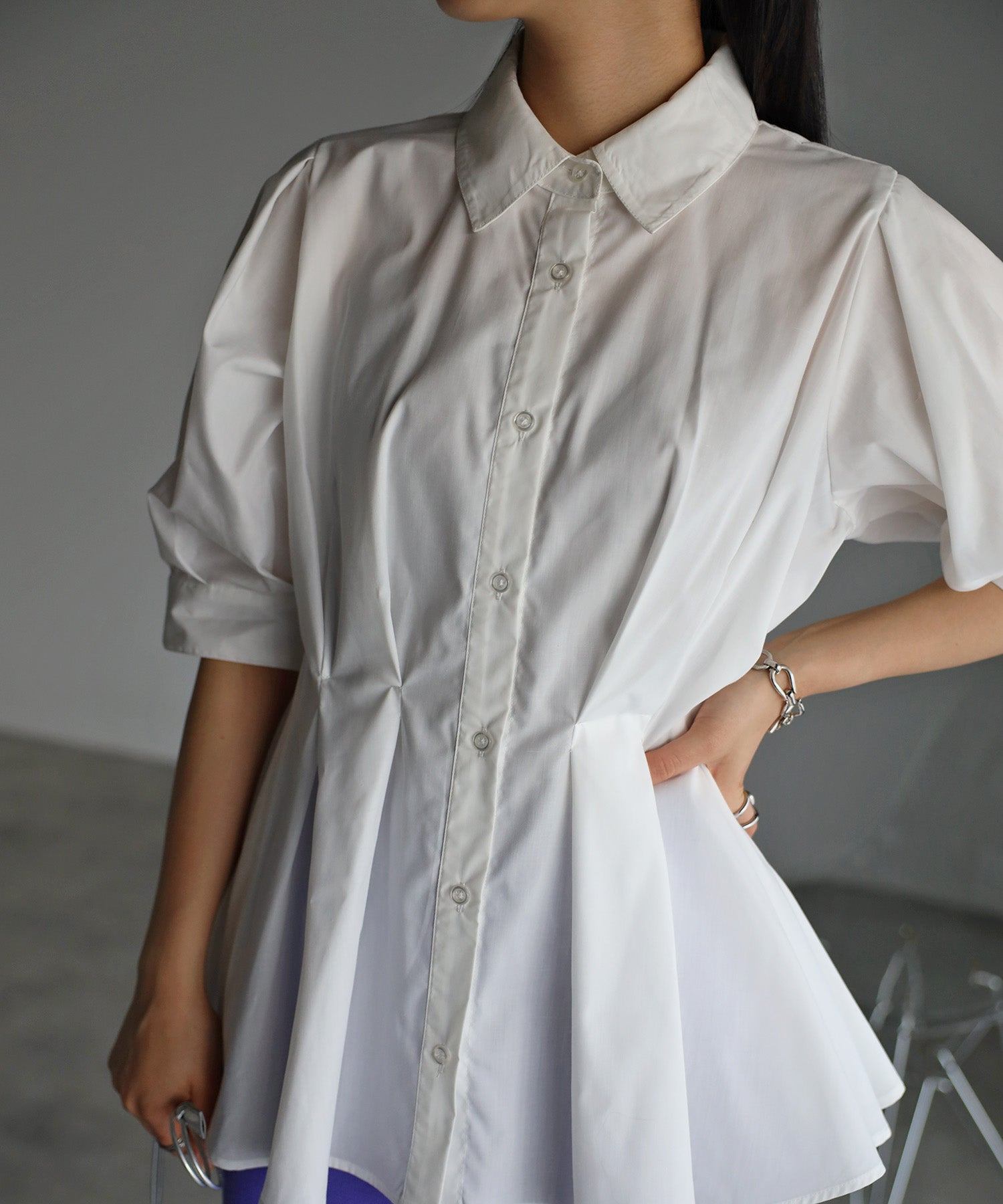 ボンジュールサガン BONJOUR SAGAN ウエストタックシャツ （OFF-WHITE） OFF-WHITE