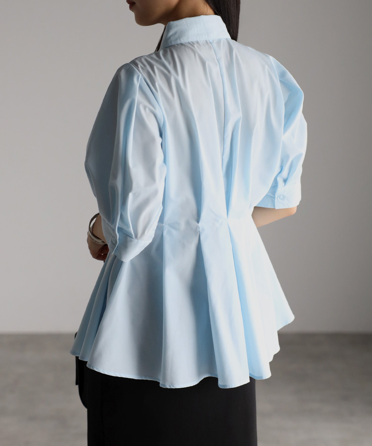 ボンジュールサガン BONJOUR SAGAN ウエストタックシャツ （OFF-WHITE） OFF-WHITE