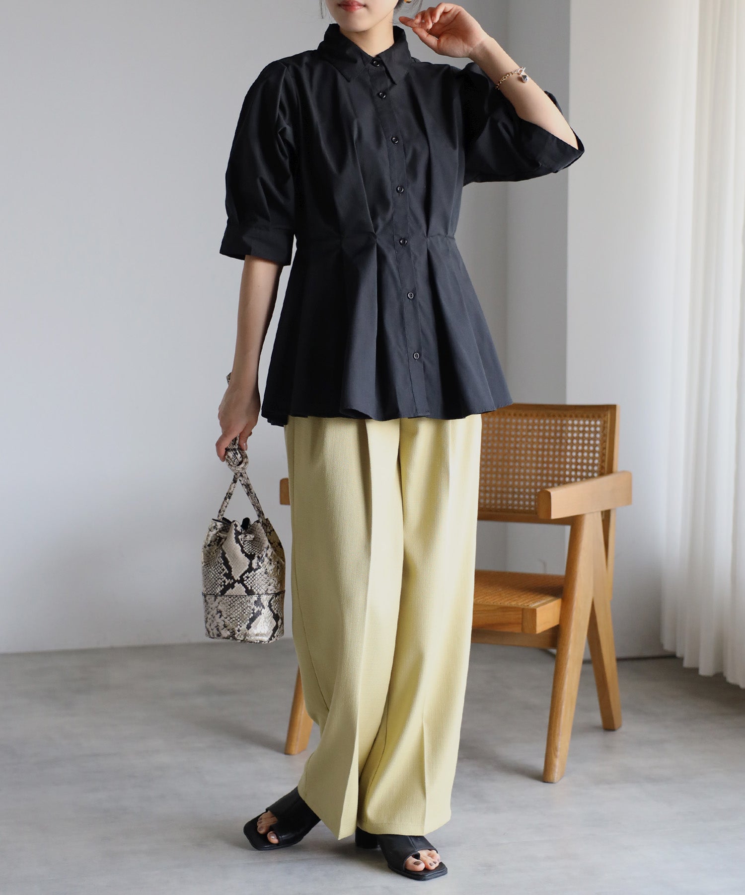 ボンジュールサガン BONJOUR SAGAN ウエストタックシャツ （OFF-WHITE） OFF-WHITE