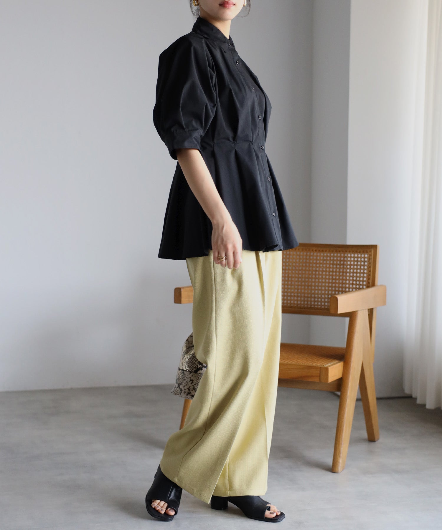 ボンジュールサガン BONJOUR SAGAN ウエストタックシャツ （OFF-WHITE） OFF-WHITE