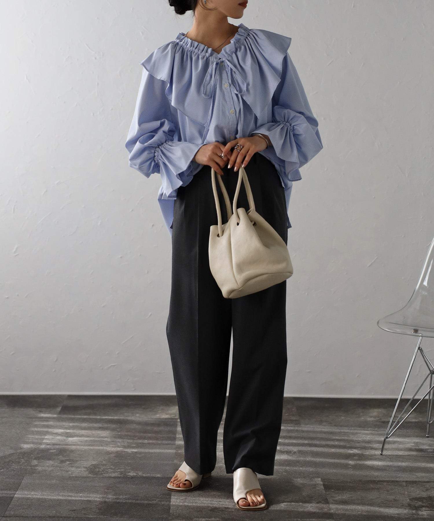 ボンジュールサガン BONJOUR SAGAN ラッフルカラーブラウス （OFF-WHITE） OFF-WHITE