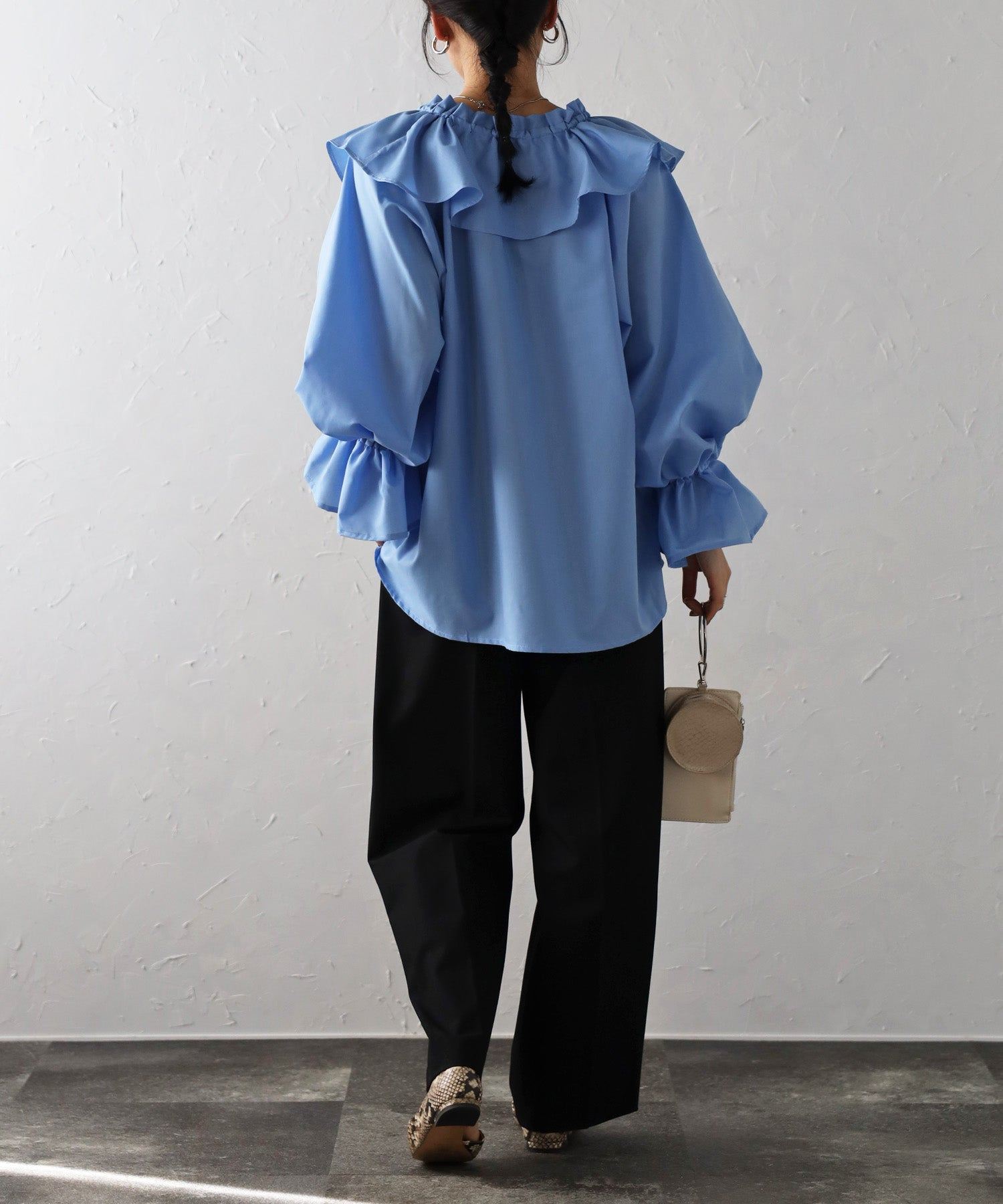 ボンジュールサガン BONJOUR SAGAN ラッフルカラーブラウス （OFF-WHITE） OFF-WHITE