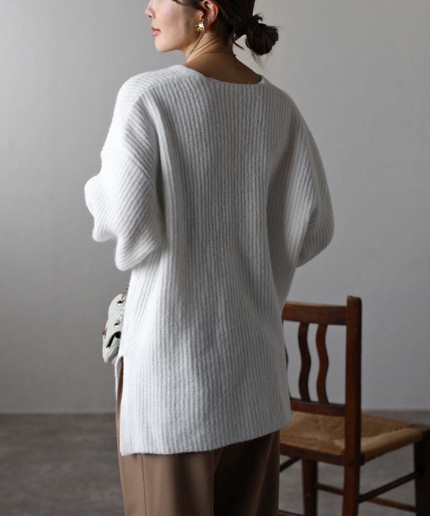 ボンジュールサガン BONJOUR SAGAN 片畦編みヤーンVネックニット