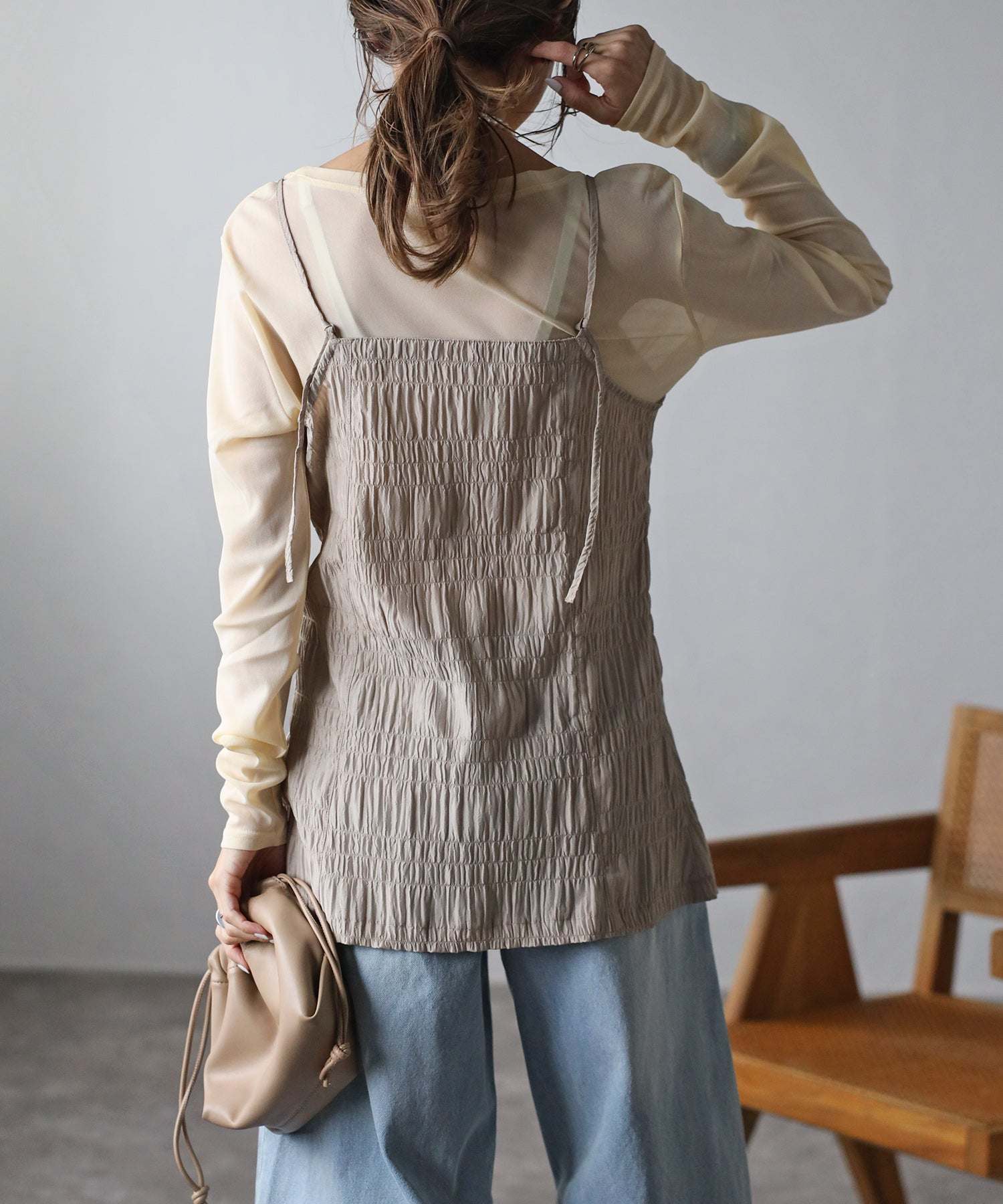 ボンジュールサガン BONJOUR SAGAN フロントジップシャーリングキャミ （BEIGE） BEIGE