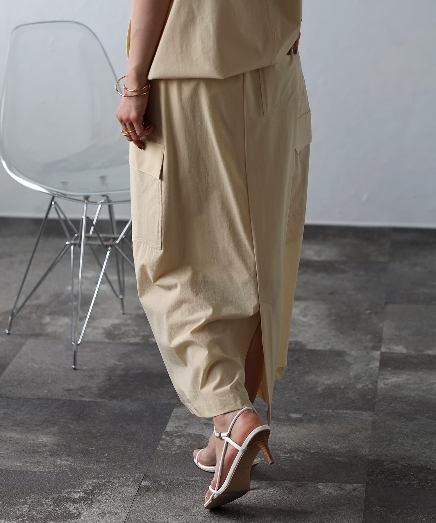 ボンジュールサガン BONJOUR SAGAN ドロストコードミリタリーカーゴスカート （OFF-WHITE） OFF-WHITE