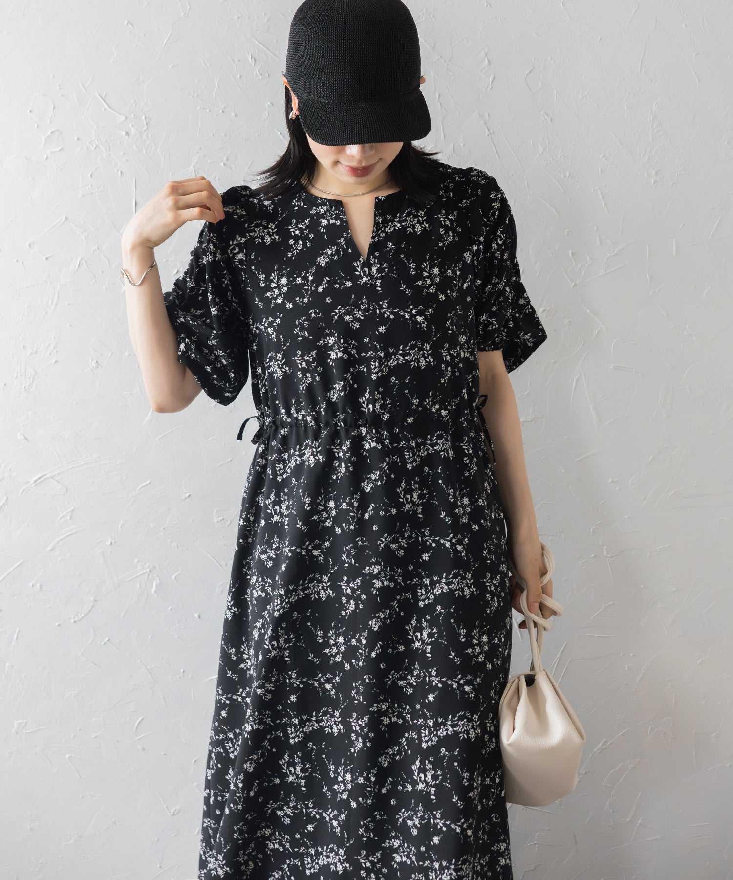 ボンジュールサガン BONJOUR SAGAN ウエストドロストリボン花柄ワンピース