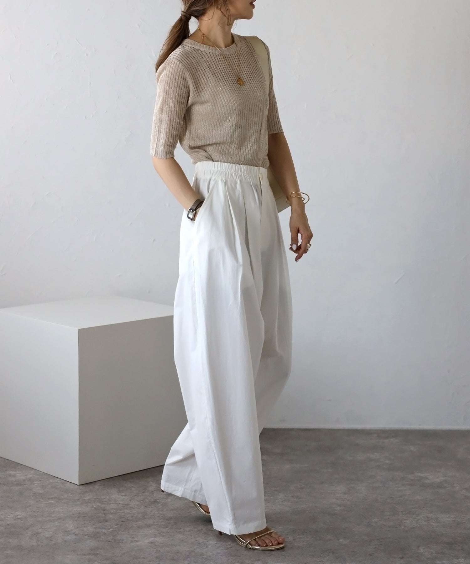 ボンジュールサガン BONJOUR SAGAN 五分袖ラメニットプルオーバー （LIGHT-BEIGE） LIGHT-BEIGE