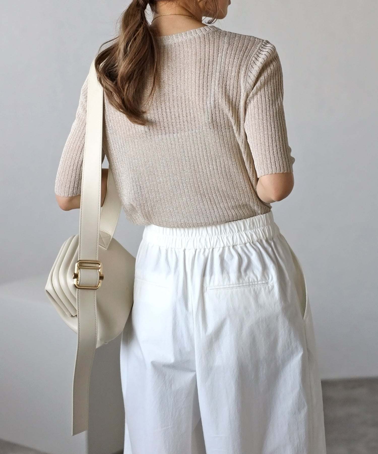 ボンジュールサガン BONJOUR SAGAN 五分袖ラメニットプルオーバー （LIGHT-BEIGE） LIGHT-BEIGE