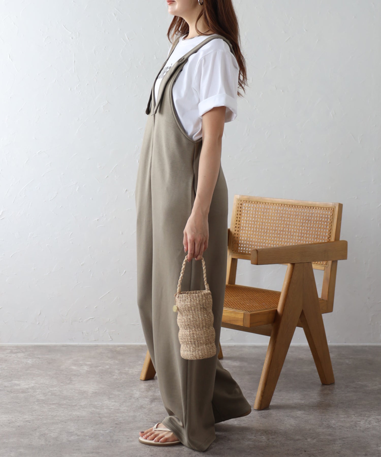 ボンジュールサガン BONJOUR SAGAN フロントジップVネックストレッチサロペット