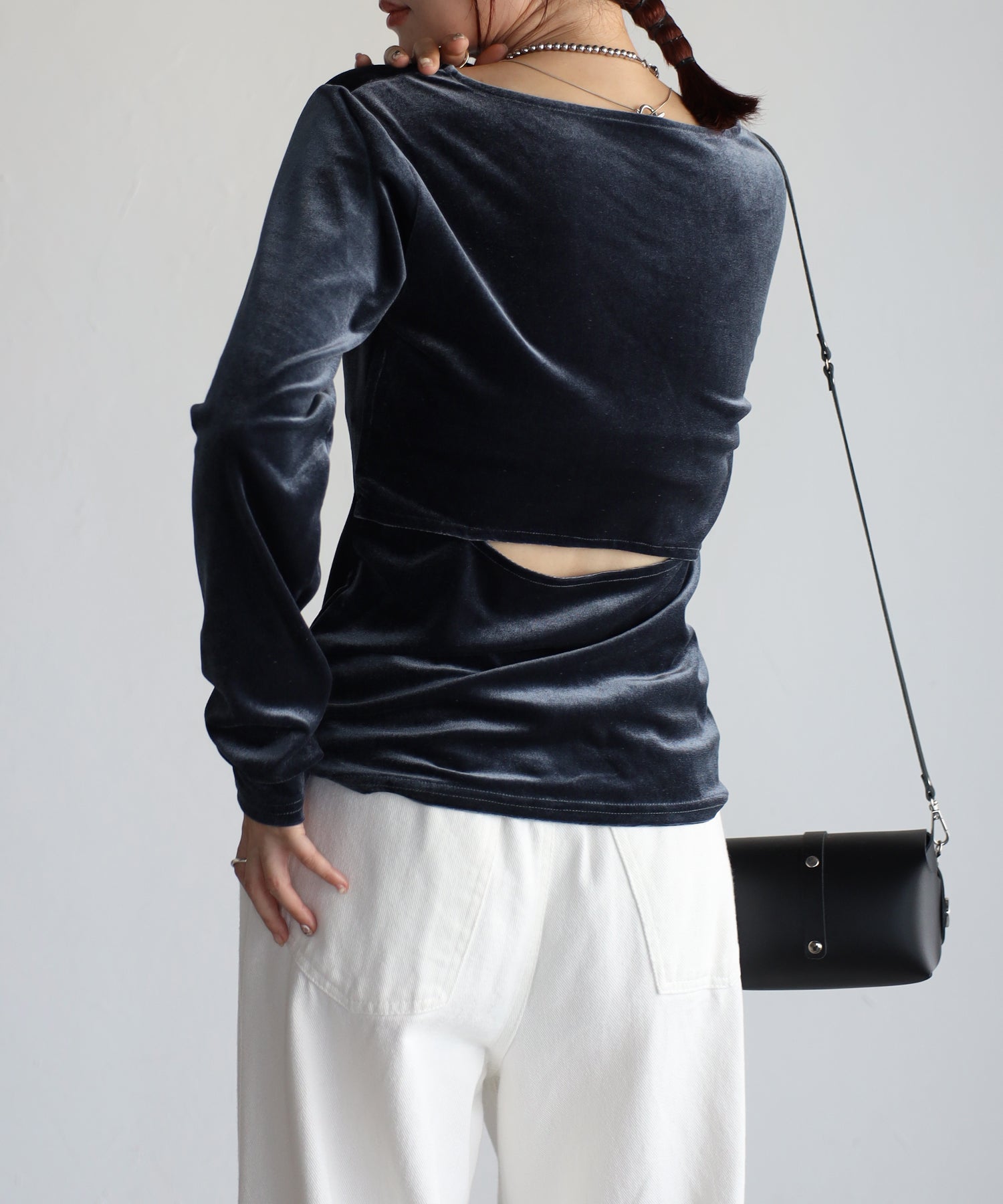 Bonjour Sagan Back Open Velour Pullover