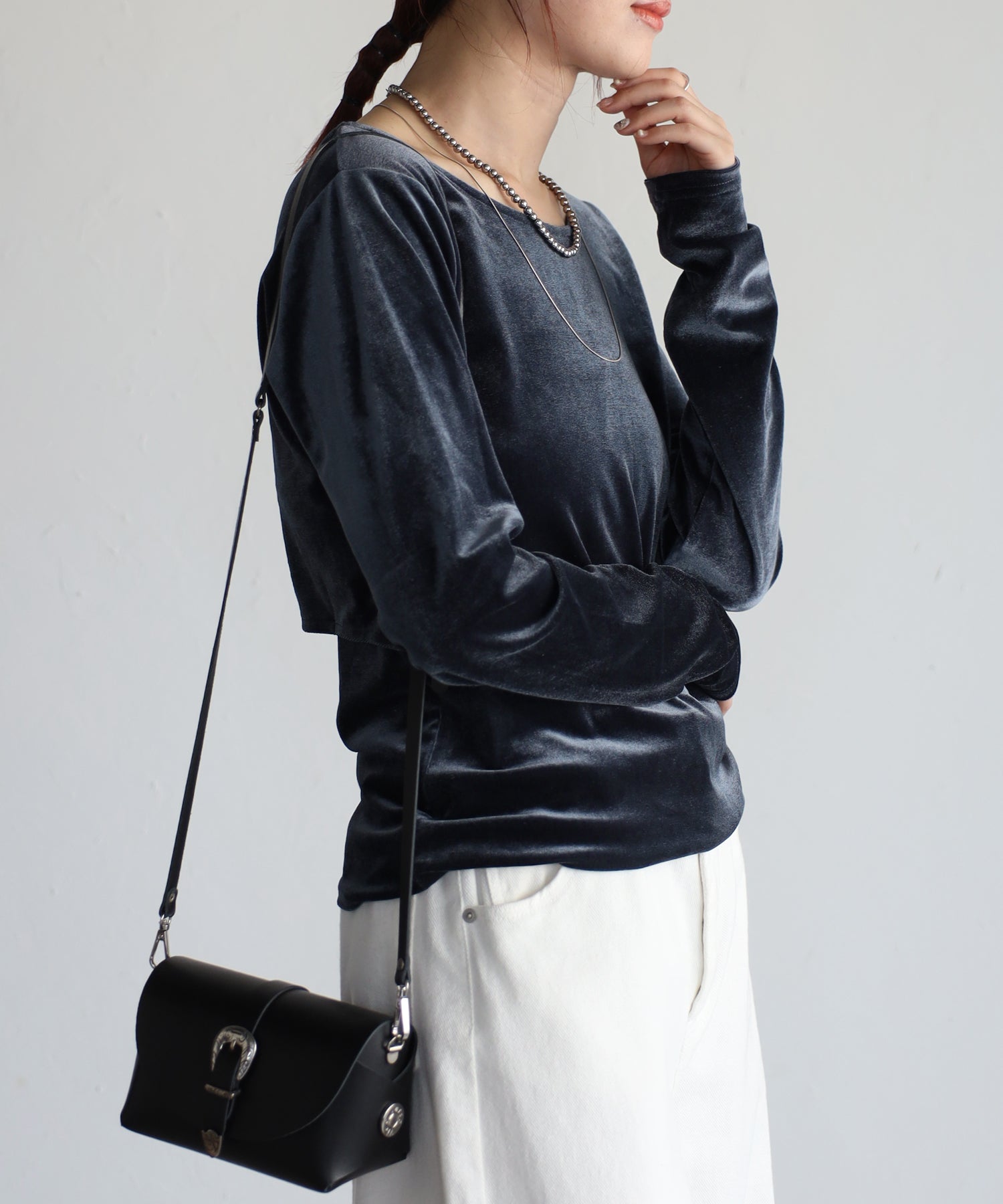 Bonjour Sagan Back Open Velour Pullover