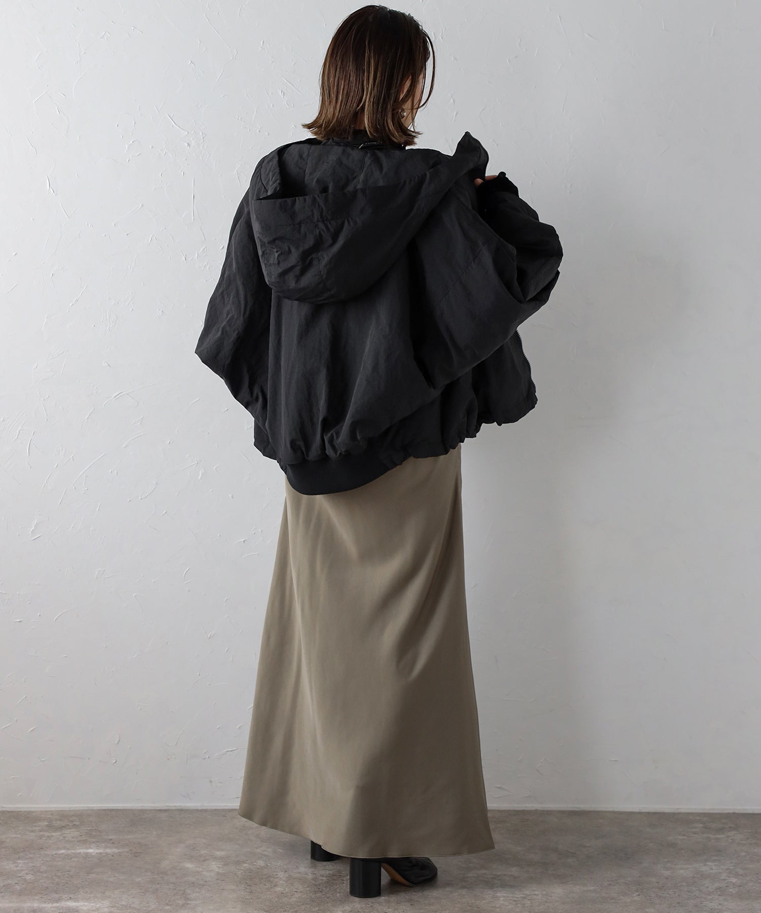 ボンジュールサガン BONJOUR SAGAN ウエストゴムマットサテンスカート （KHAKI-BROWN） KHAKI-BROWN