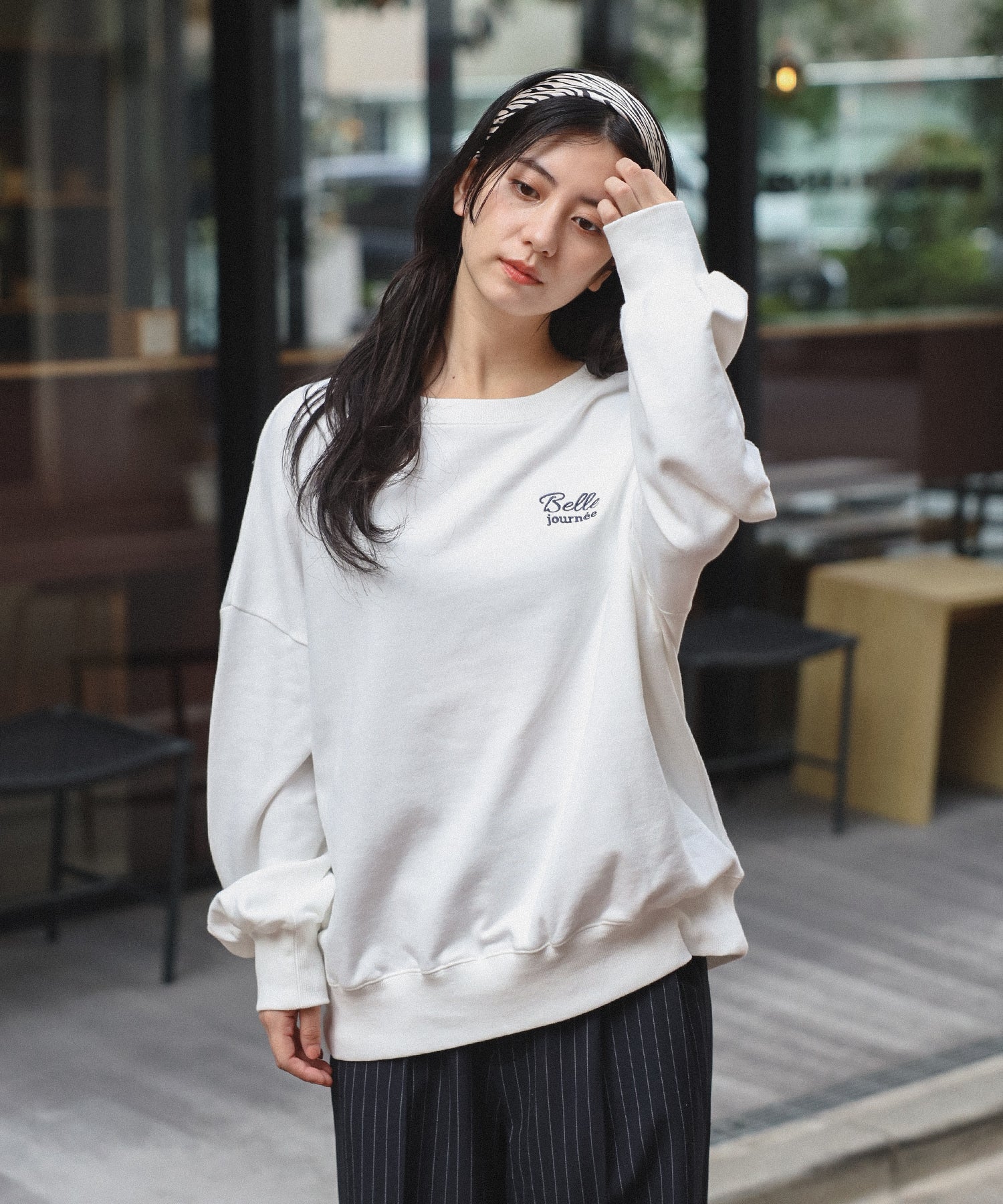 ボンジュールサガン BONJOUR SAGAN 前後刺繍スウェット （OFF-WHITE） OFF-WHITE