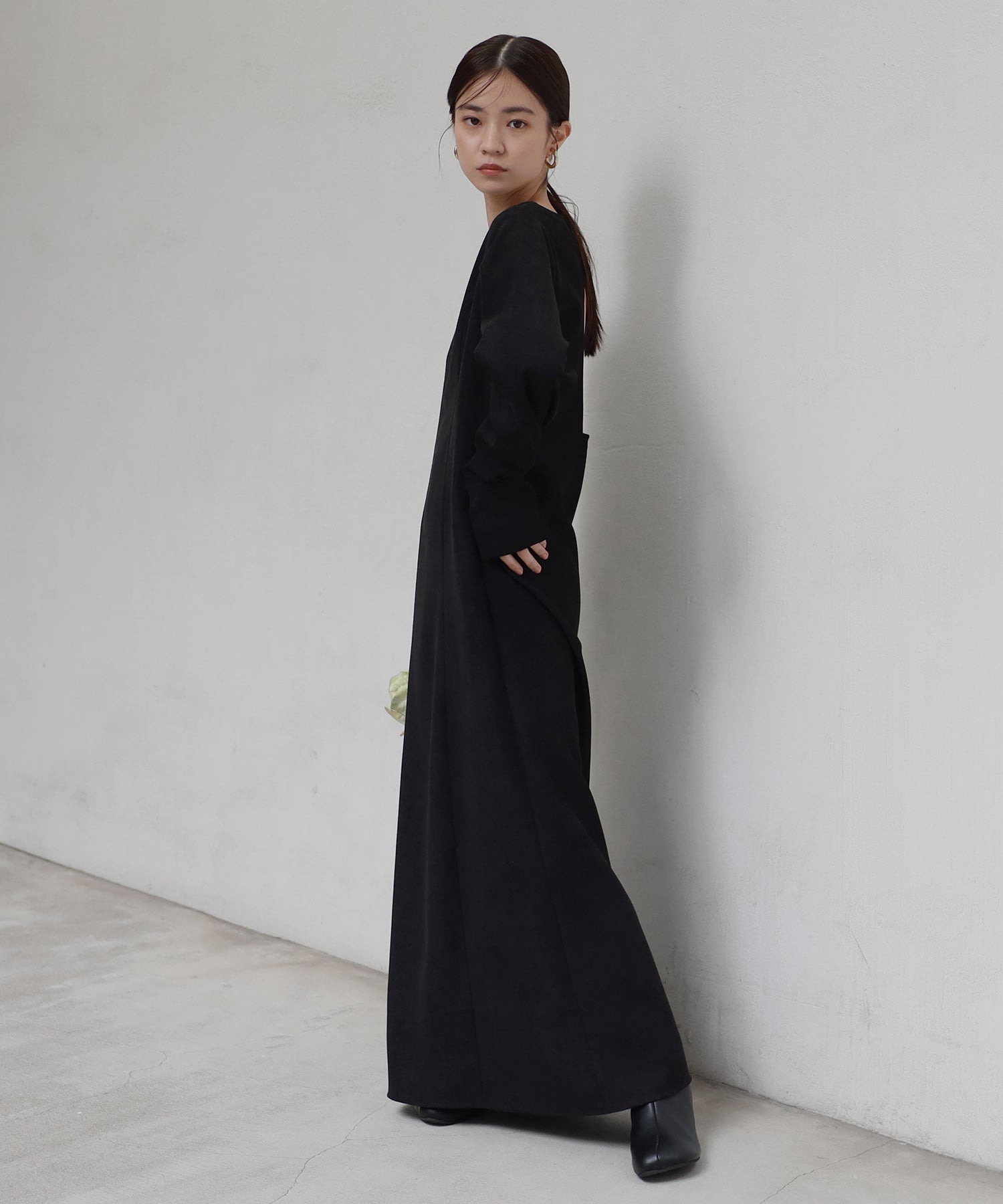 ボンジュールサガン BONJOUR SAGAN back open long sleeve one-piece / バックオープンロングスリーブワンピース