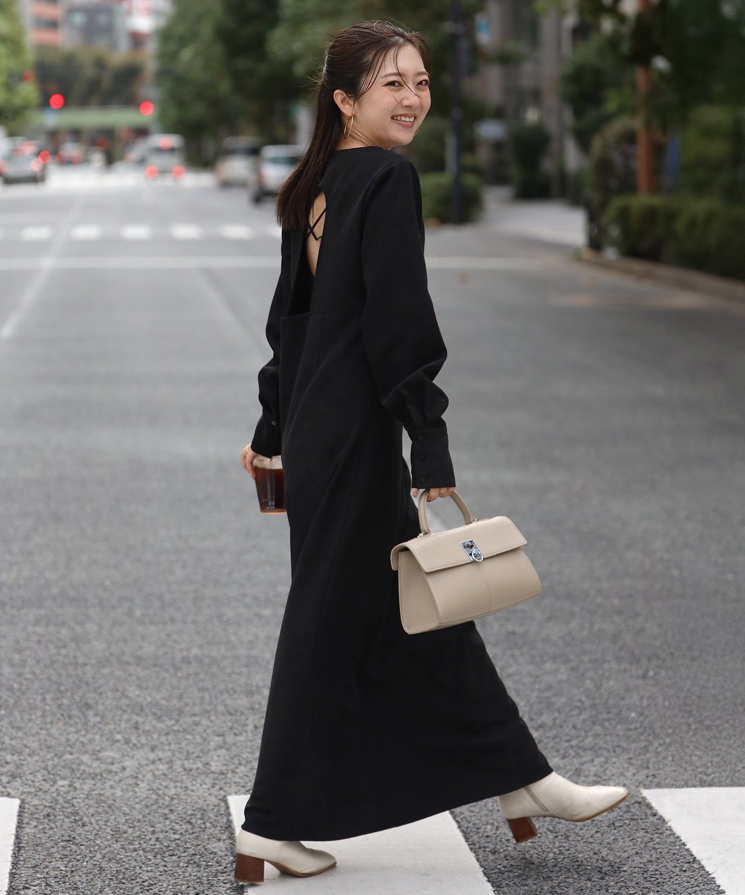 ボンジュールサガン BONJOUR SAGAN back open long sleeve one-piece / バックオープンロングスリーブワンピース