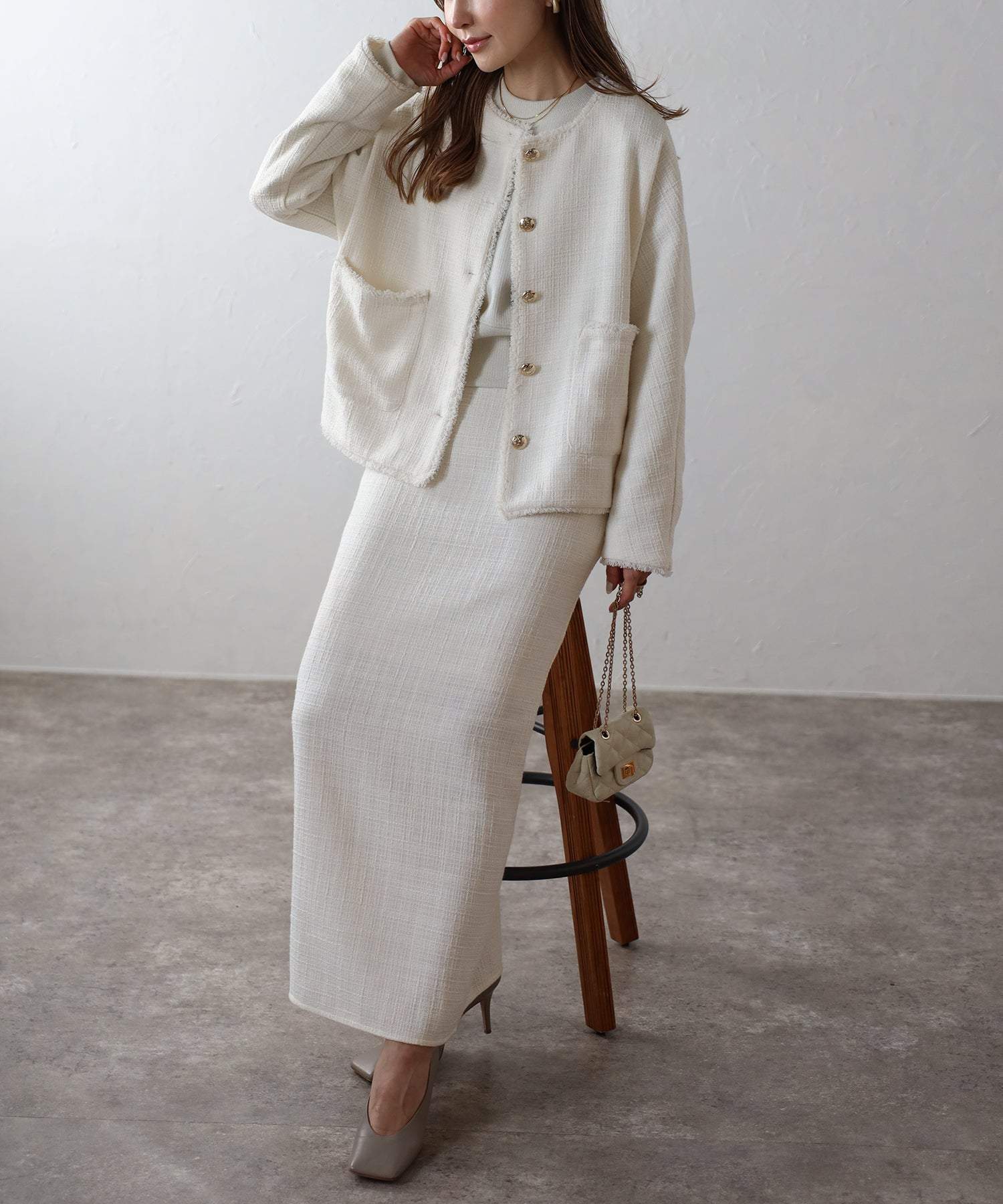 ボンジュールサガン BONJOUR SAGAN [SET]ツイードゴールド釦フリンジジャケット×Iラインバックスリットスカート （IVORY） IVORY
