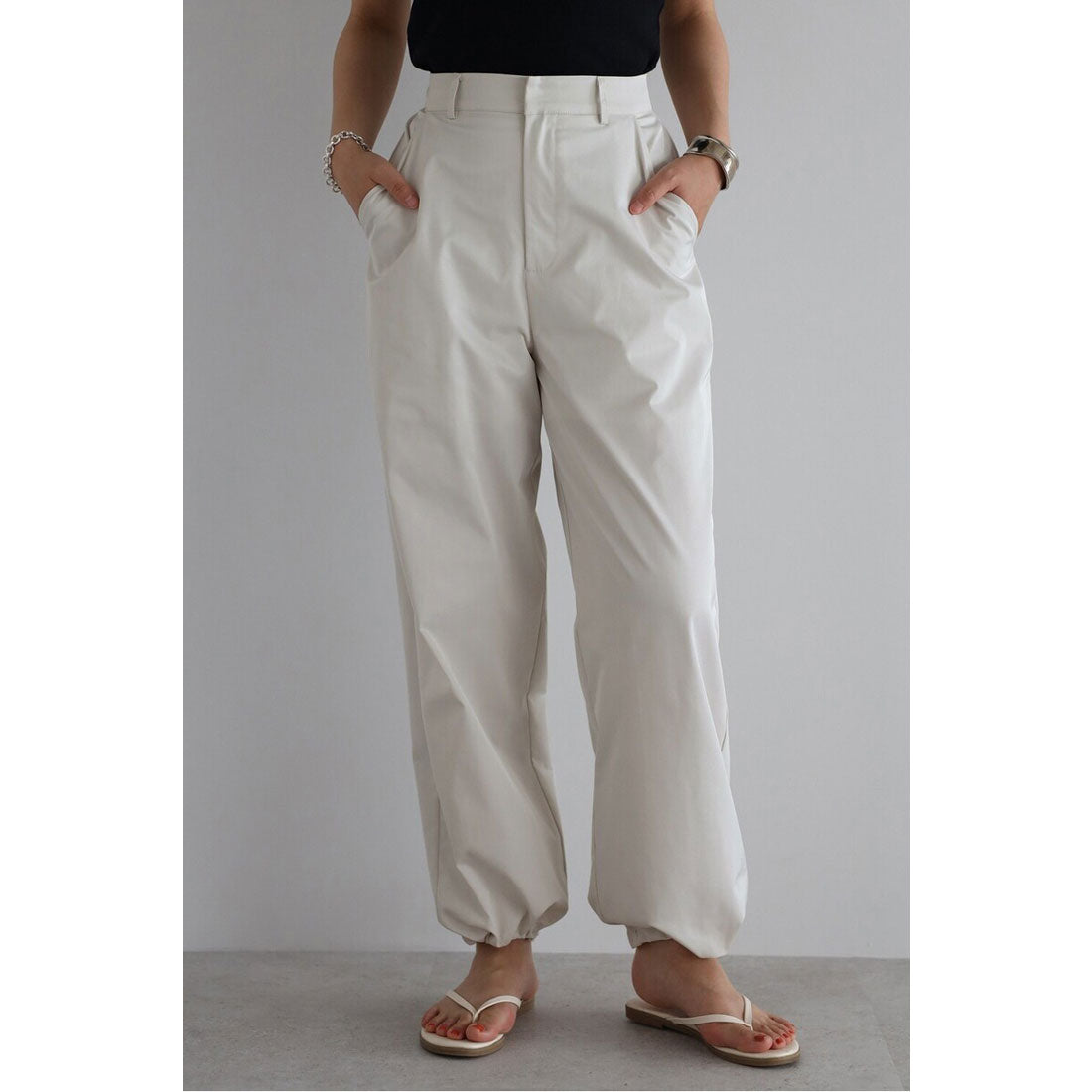 ボンジュールサガン BONJOUR SAGAN classy parachute pants / 綺麗見えパラシュートパンツ （ECRU） ECRU