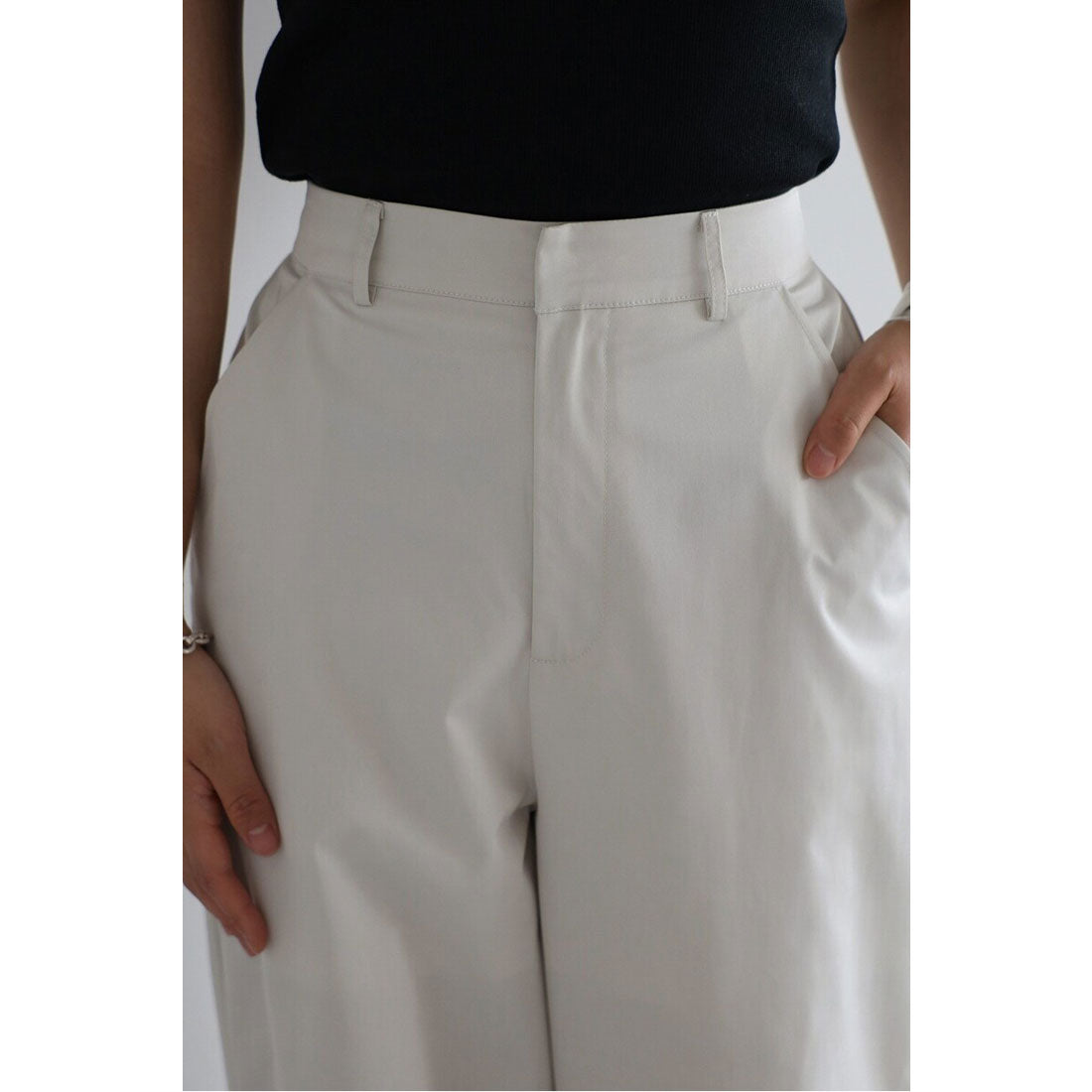 ボンジュールサガン BONJOUR SAGAN classy parachute pants / 綺麗見えパラシュートパンツ （ECRU） ECRU