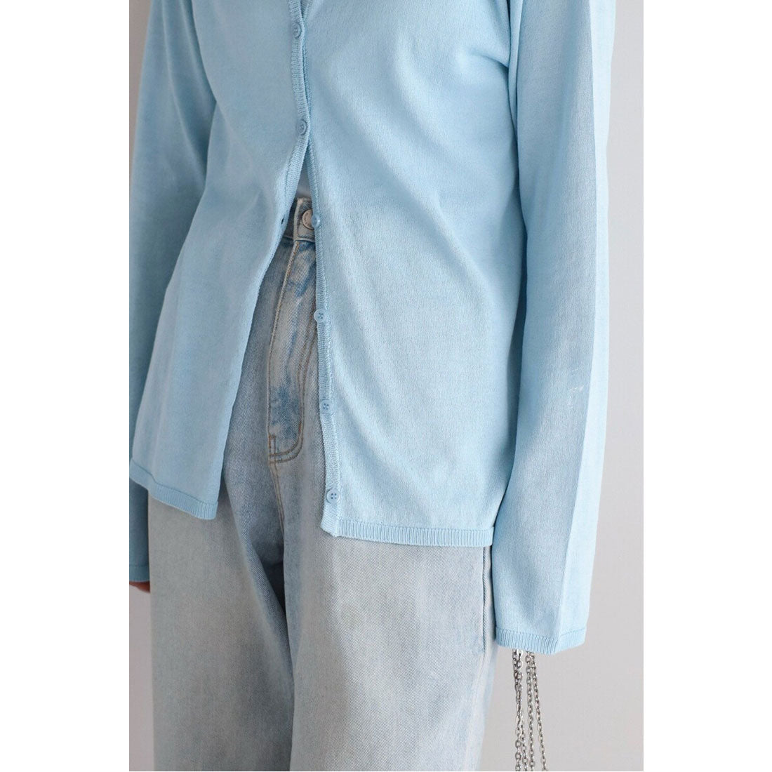 ボンジュールサガン BONJOUR SAGAN 【接触冷感・UVカット】スリットスリーブカーディガン （LIGHT-BLUE） LIGHT-BLUE