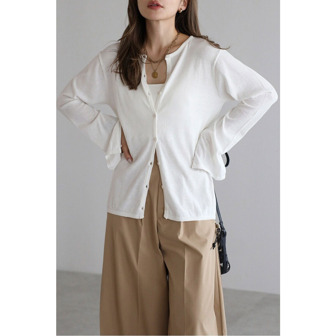 ボンジュールサガン BONJOUR SAGAN 【接触冷感・UVカット】スリットスリーブカーディガン （OFF-WHITE） OFF-WHITE