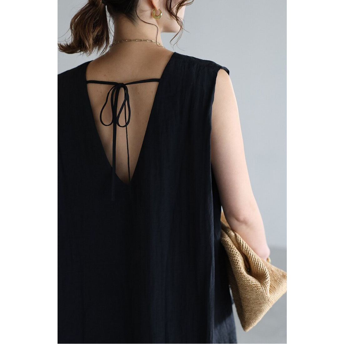 ボンジュールサガン BONJOUR SAGAN バックリボンノースリブラウス （BLACK） BLACK