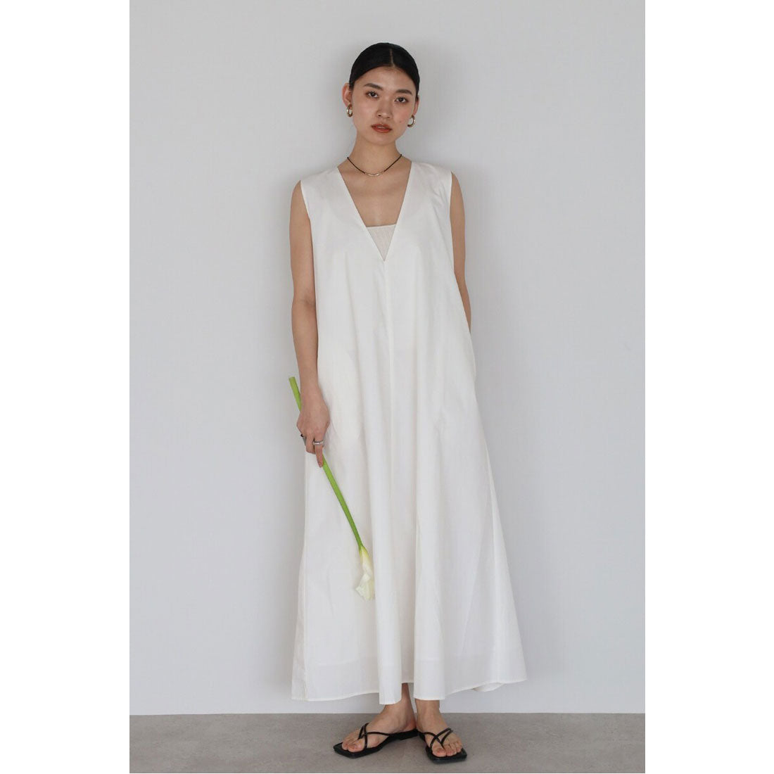 ボンジュールサガン BONJOUR SAGAN V neck volume flare one piece / Vネックボリュームフレアワンピース （OFF-WHITE） OFF-WHITE