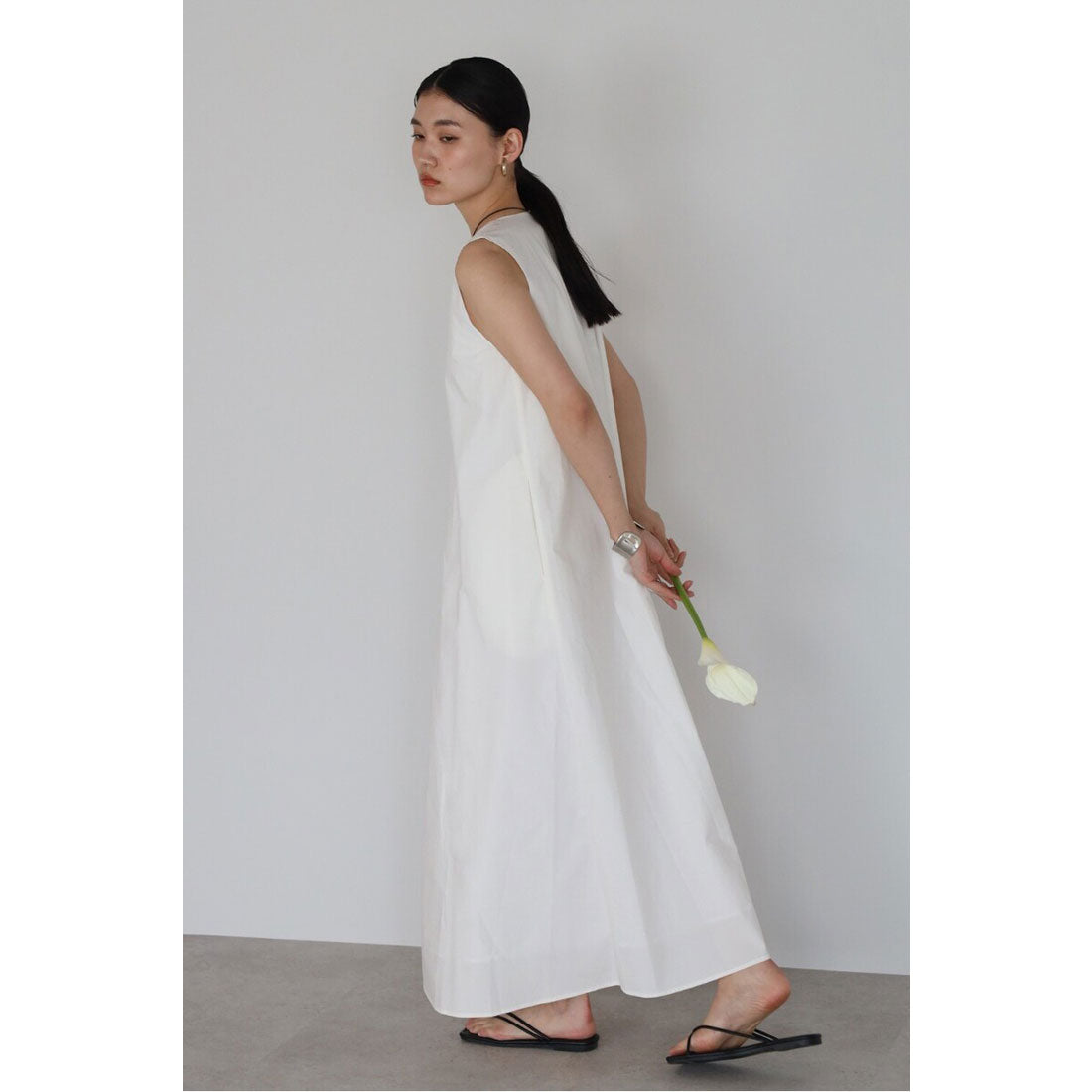 ボンジュールサガン BONJOUR SAGAN V neck volume flare one piece / Vネックボリュームフレアワンピース （OFF-WHITE） OFF-WHITE